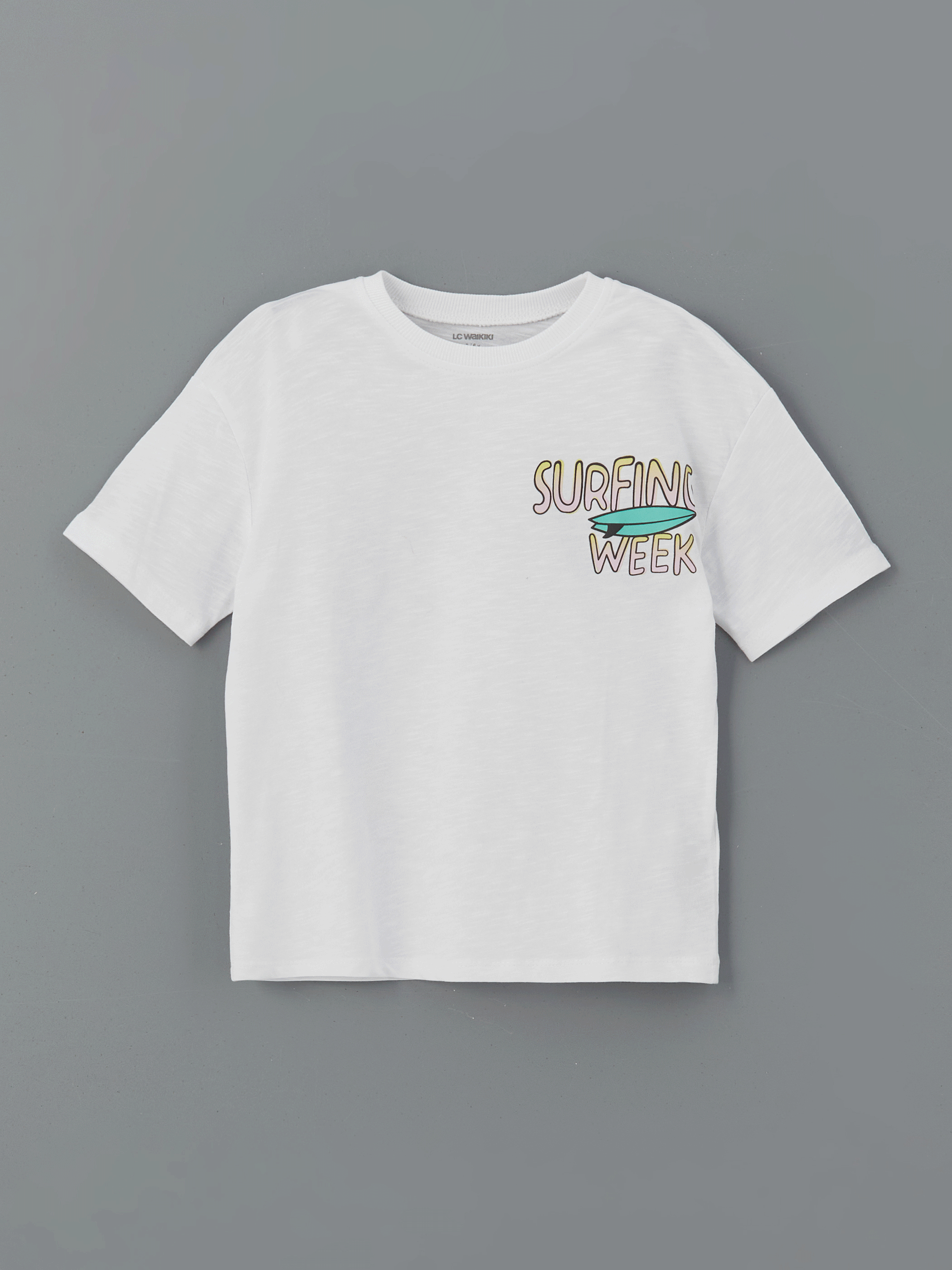 LCW Kids Beyaz Bisiklet Yaka Yazı Baskılı Erkek Çocuk Tişört