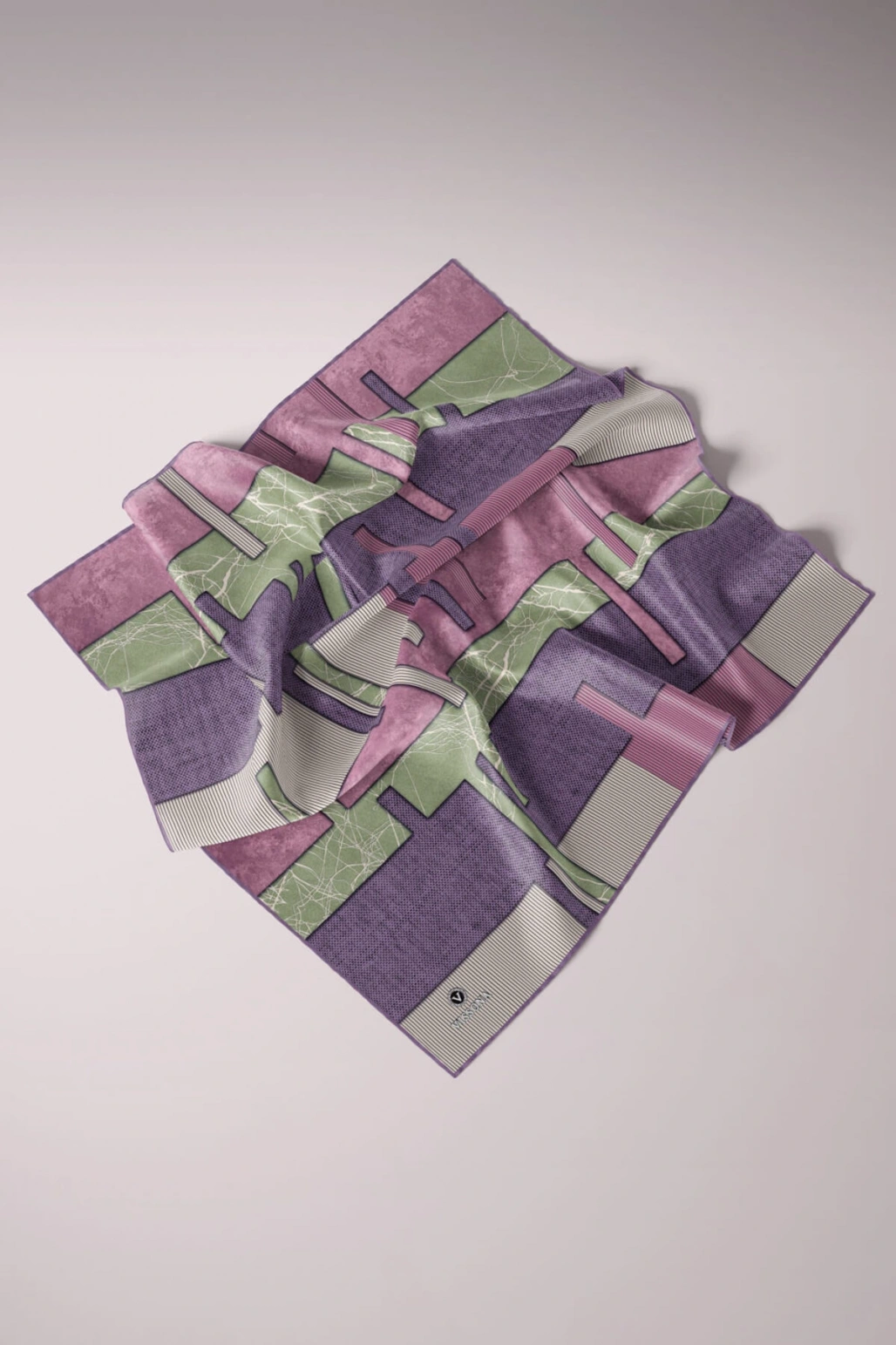 %100 Twill İpek Geometrik Desenli Lila Renkli 90x90 Eşarp Dikim Şekli : El Dikişi