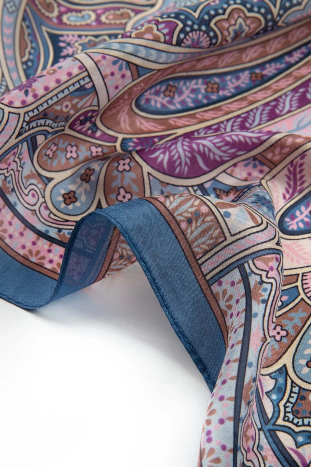 100% İpek Etro Desenli Saks - Pembe Renkli 92x210 Şal