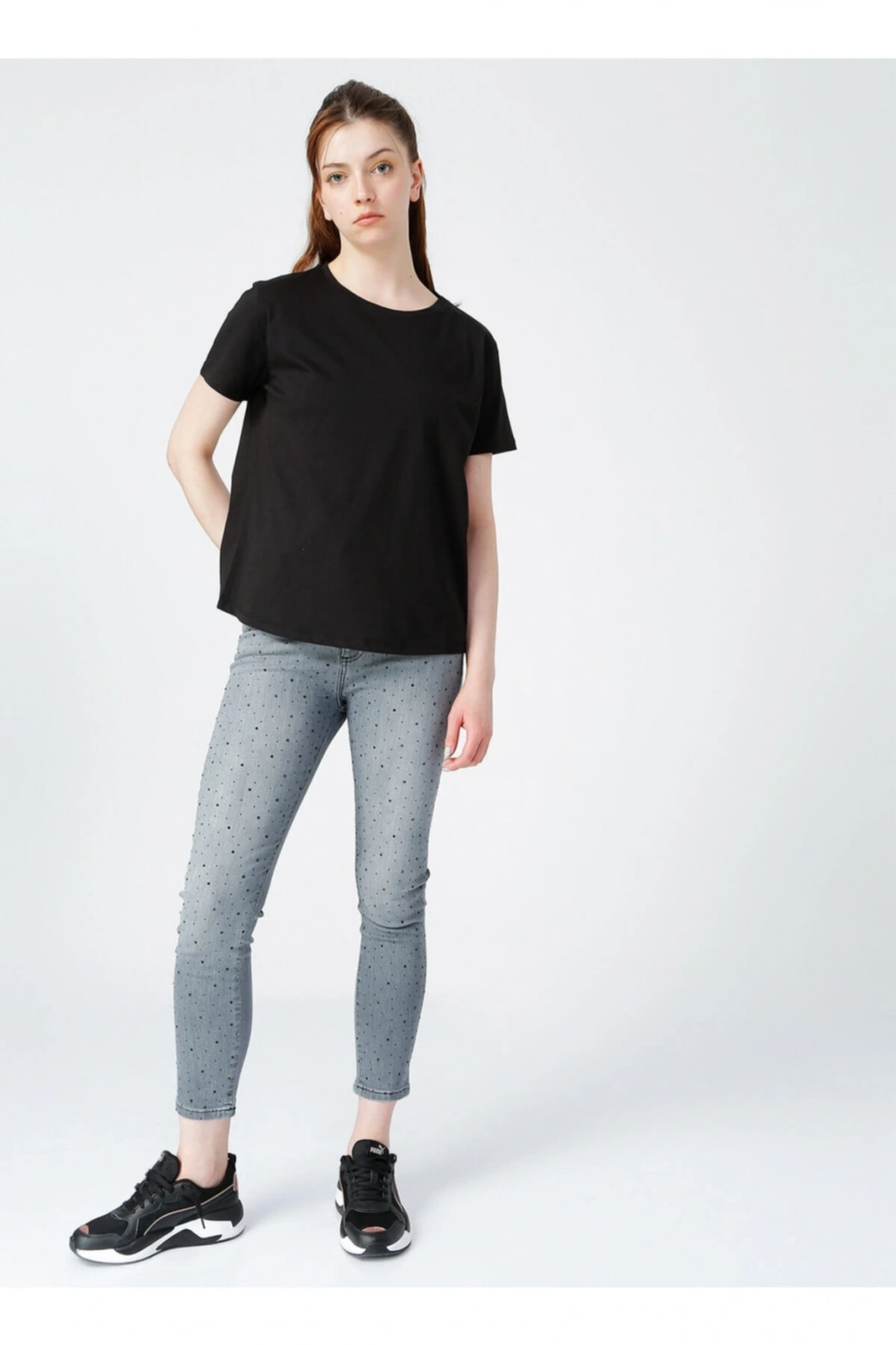 Kadın Siyah Tişört