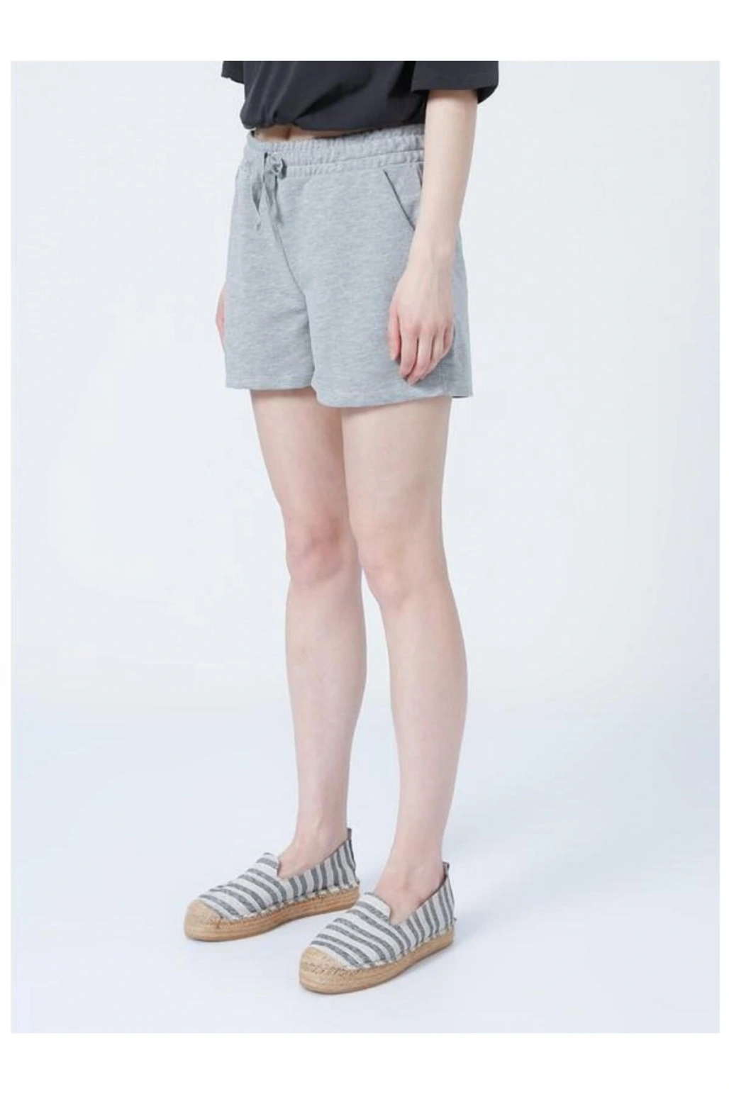 22y0655k1 Lastikli Rahat Kalıp Düz Gri Melanj Kadın Şort