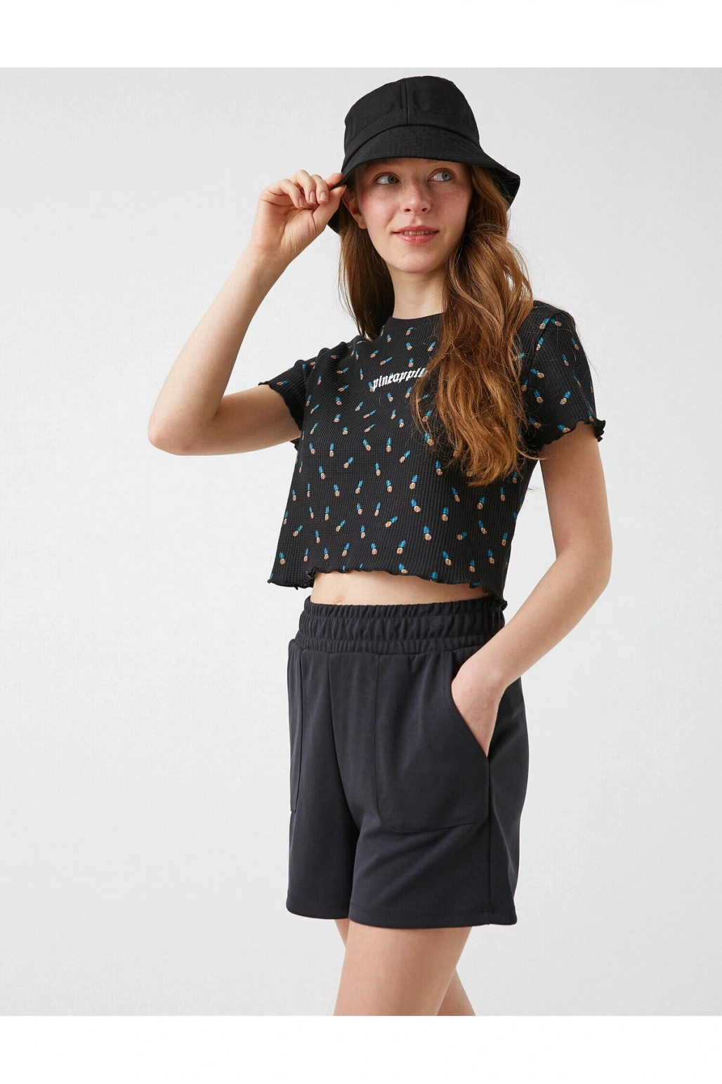 Baskılı Crop Tişört Fırfır Detaylı Pamuklu