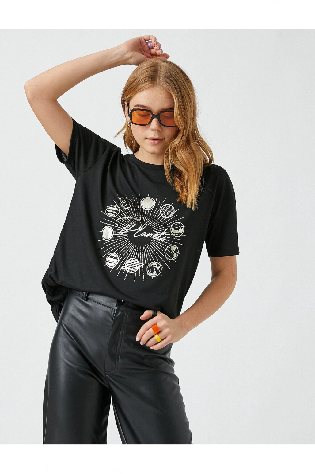 Bisiklet Yaka Kısa Kollu Baskılı Tişört