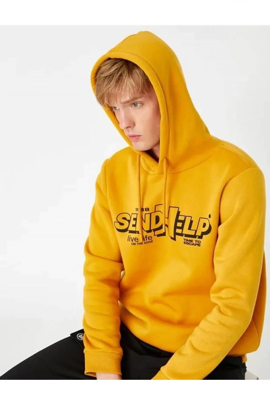 Baskılı Kapşonlu Sweatshirt Şardonlu