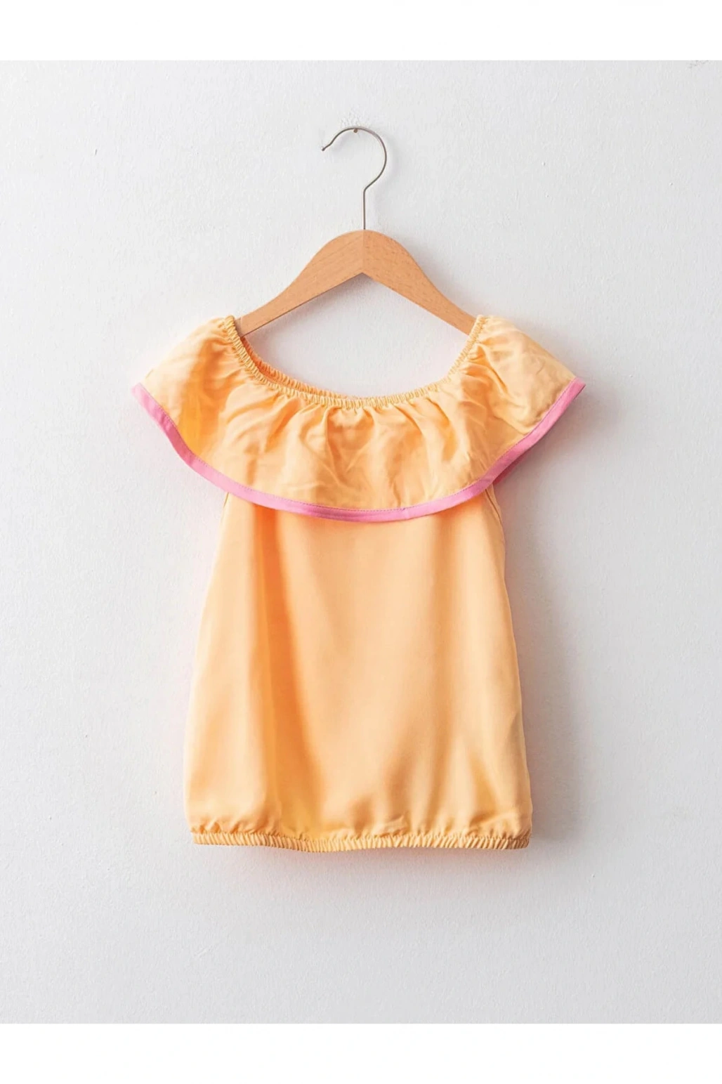 Lcw Kids Kayık Yaka Basic Viskon Kız Çocuk Bluz