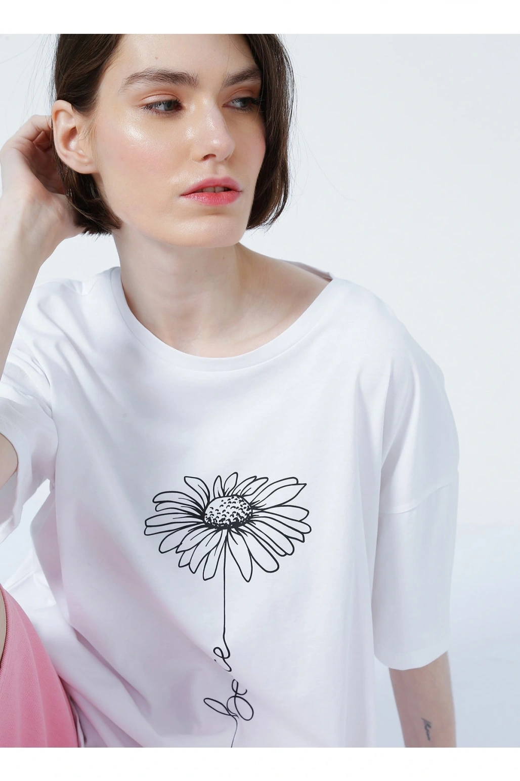 22y0402k1 Bisiklet Yaka Relaxed Baskılı Beyaz Kadın T-shirt