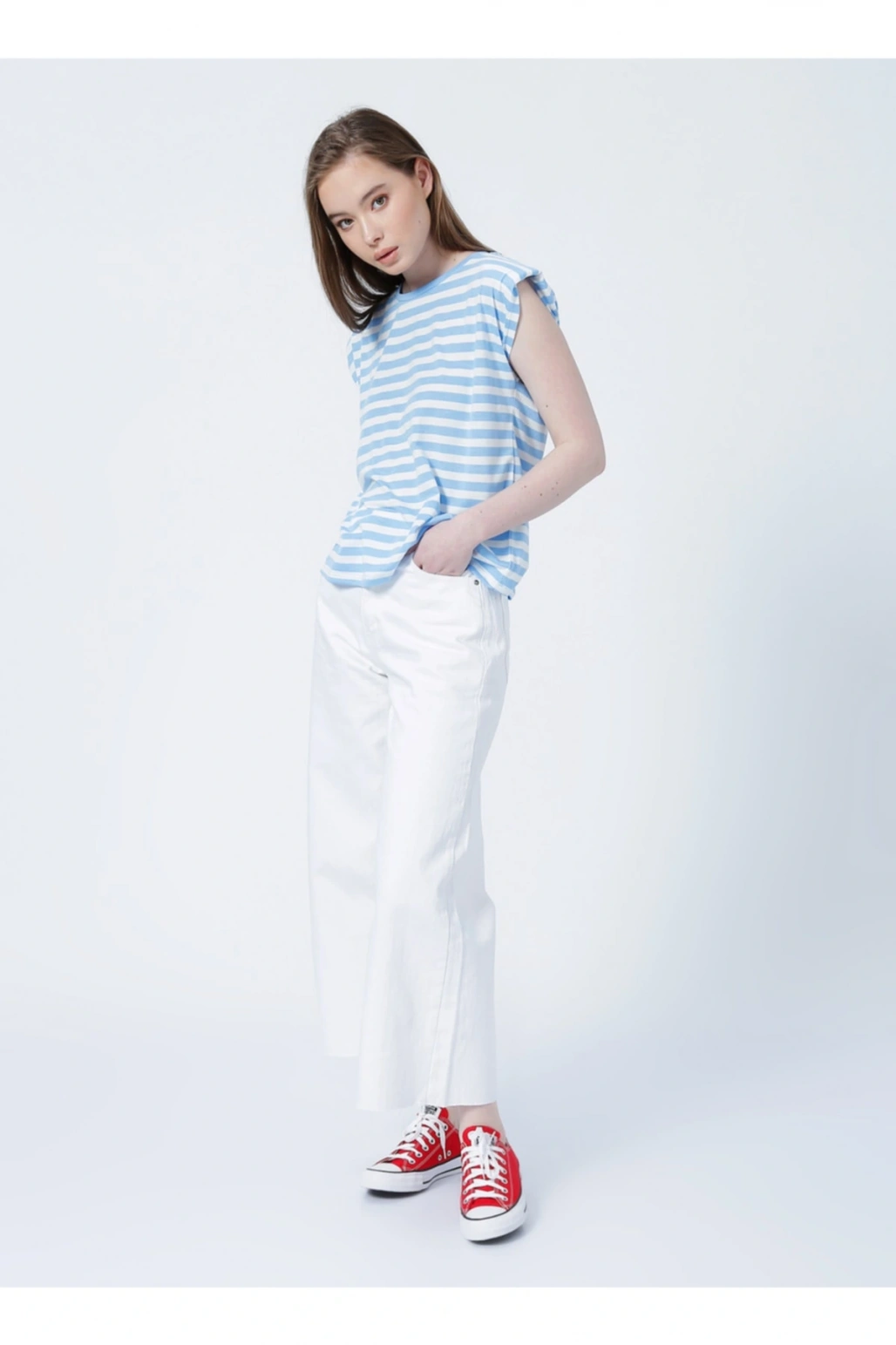 22y0058k1 Bisiklet Yakakolsuz Normal Kalıp Çizgili Mavi Kadınt-shirt
