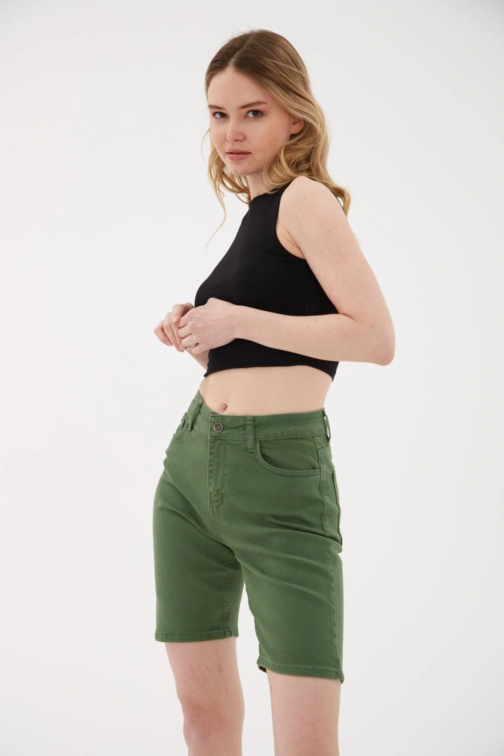 Kolsuz Crop Bluz Siyah