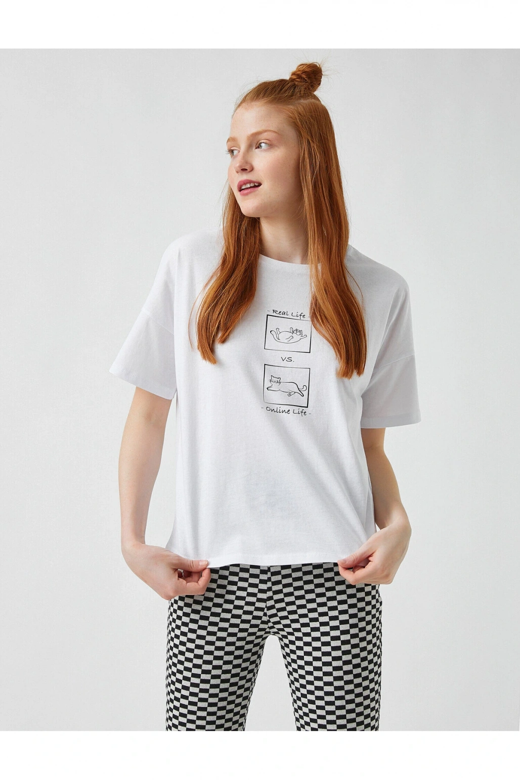 2sal10228ık Ekru T-shirt