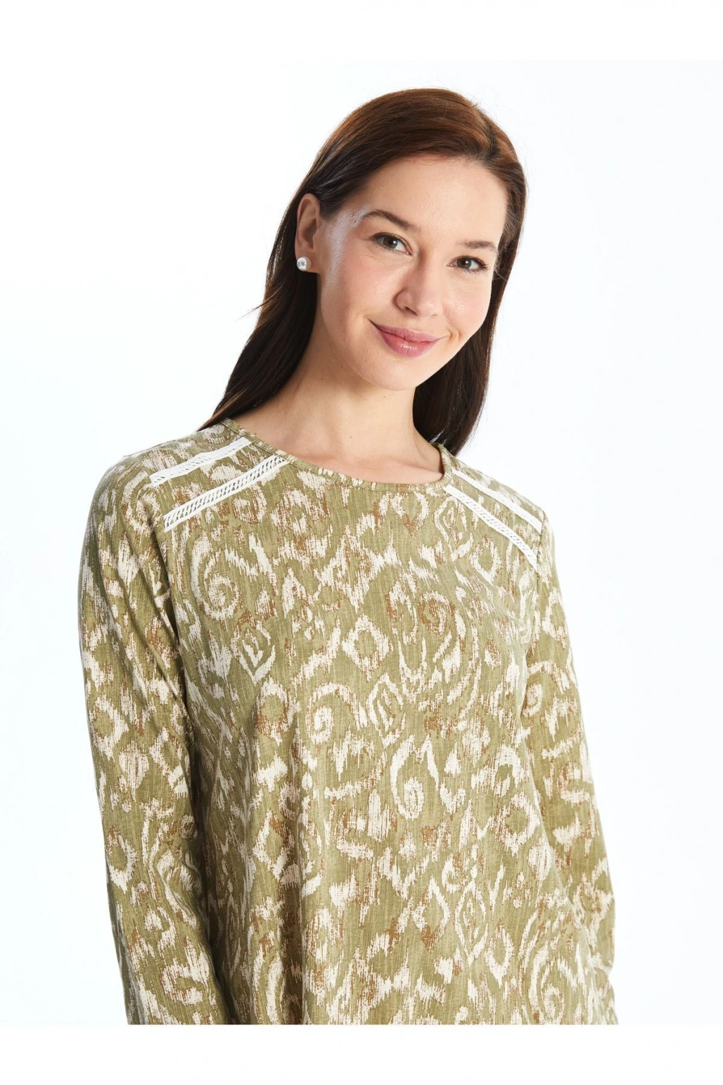 Bisiklet Yaka Desenli Uzun Kollu Kadın Bluz