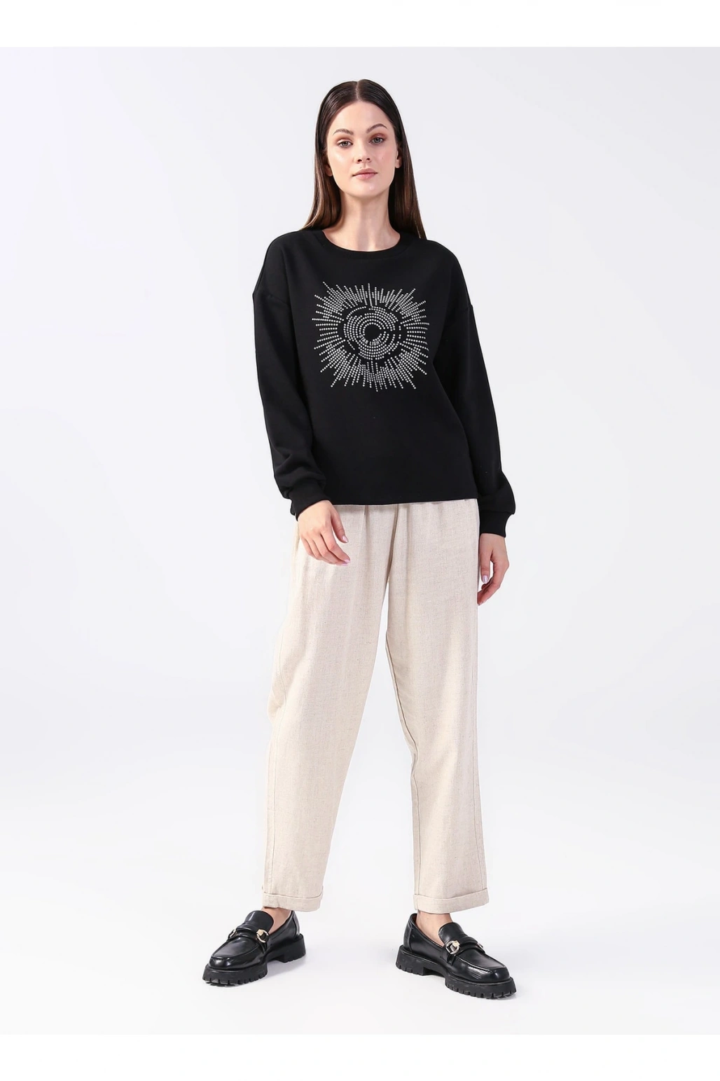 Bisiklet Yaka Taşlı Siyah Kadın Sweatshırt 22k0062k1