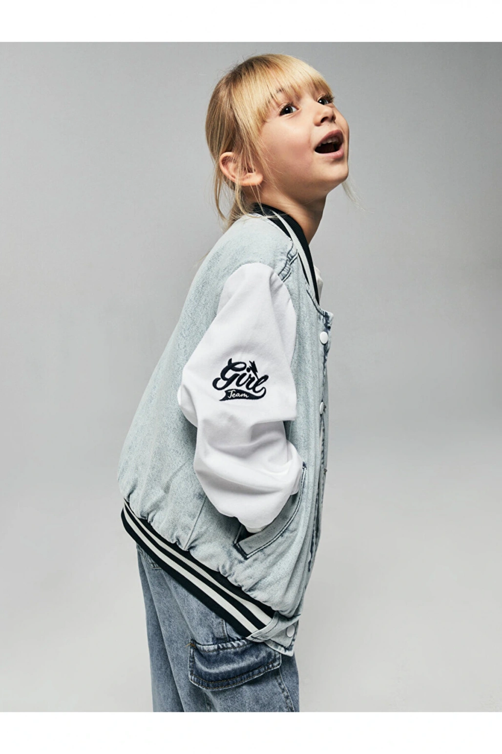 Nakışlı Kız Çocuk Jean Kolej Ceket