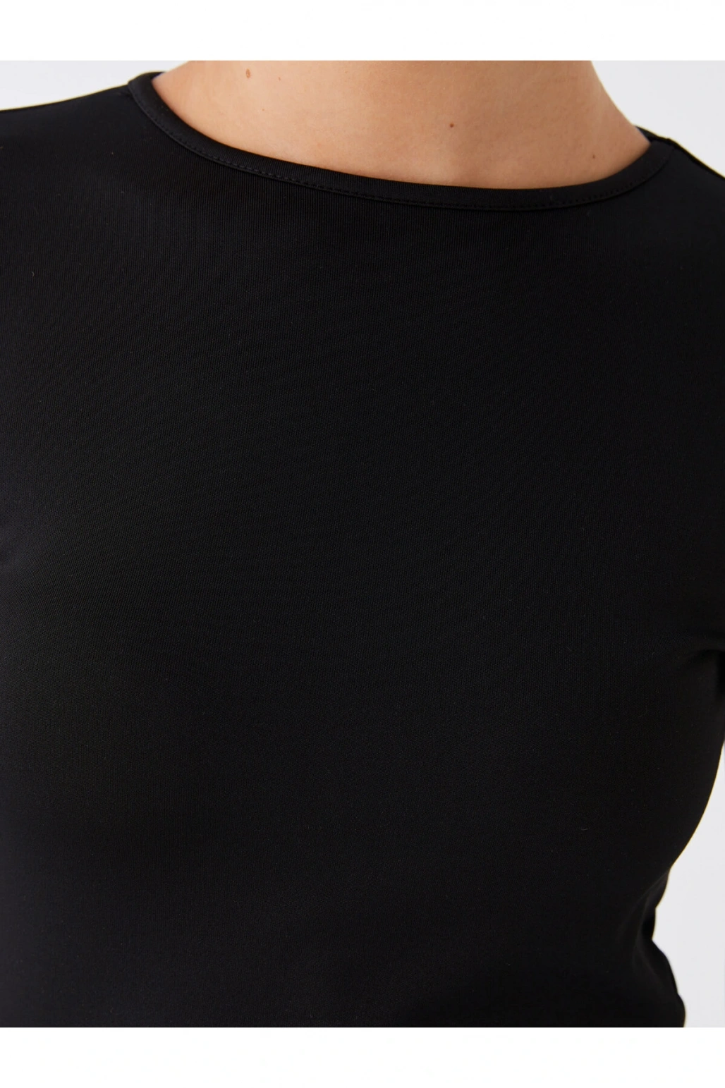 Bisiklet Yaka Düz Uzun Kollu Kadın Tişört