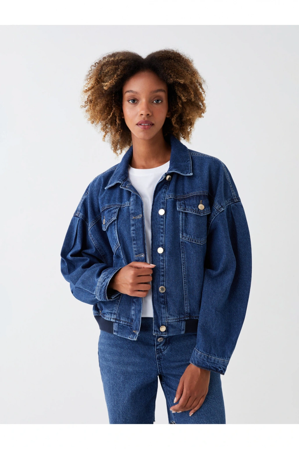 Gömlek Yaka Düz Uzun Kollu Oversize Kadın Jean Ceket