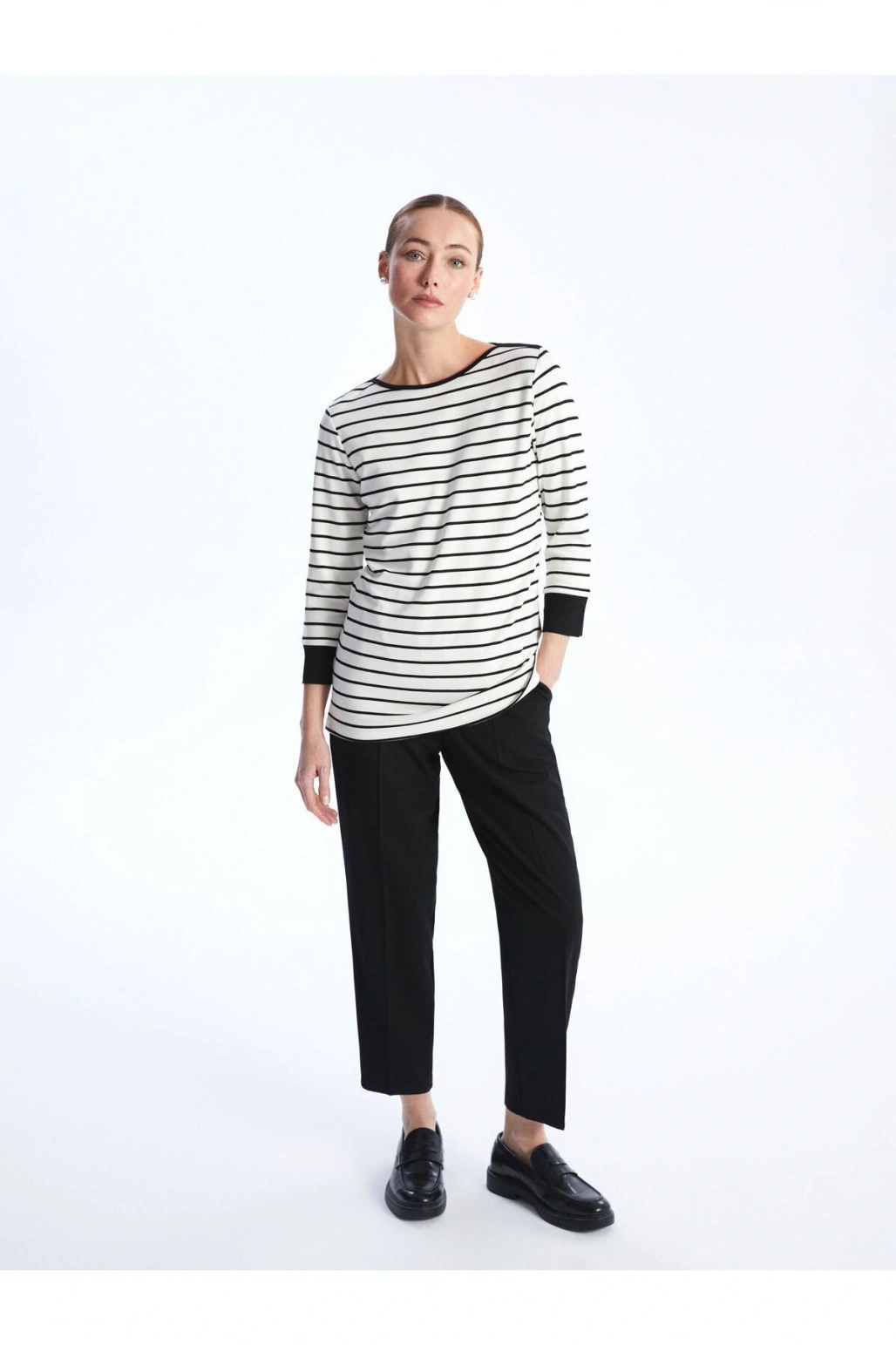 Bisiklet Yaka Çizgili Kadın Tişört