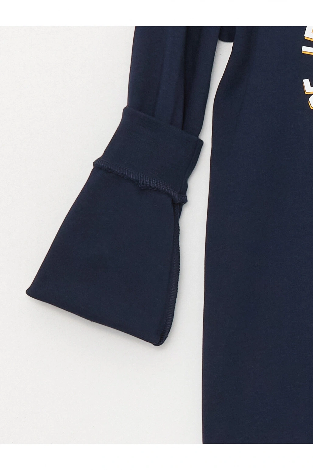 Bisiklet Yaka Pul Payet İşlemeli Uzun Kollu Erkek Çocuk Tişört