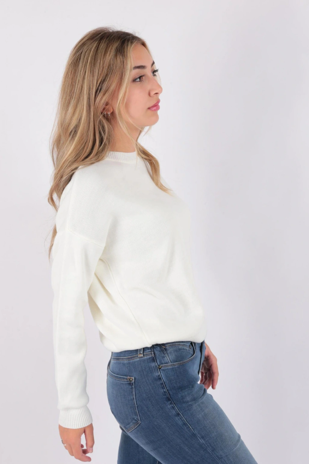 23k0166k1 Kadın Düşük Omuzlu Kazak