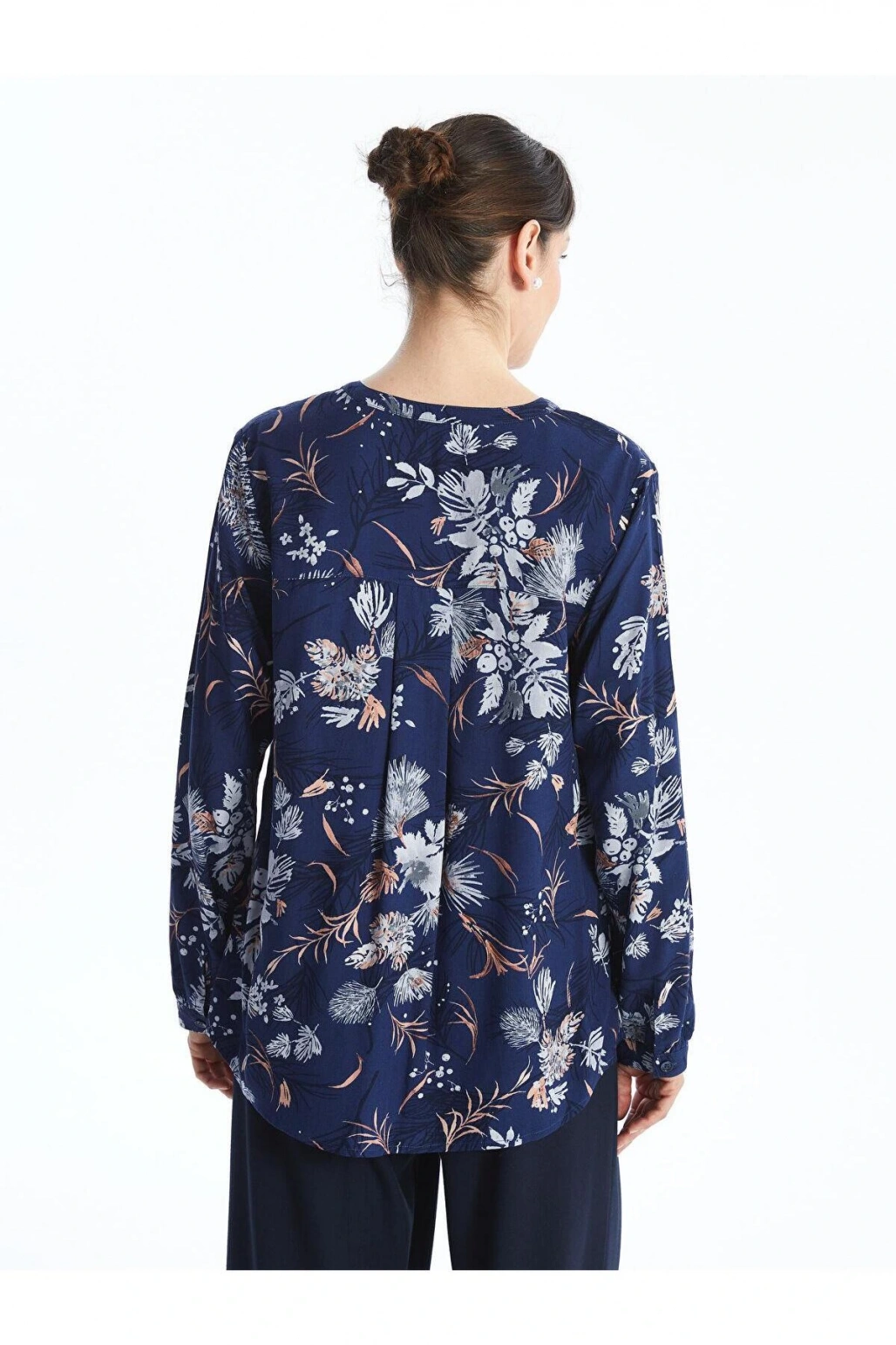 Lcw Grace Baskılı Kaçık Yaka Çiçekli Uzun Kollu Kadın Bluz