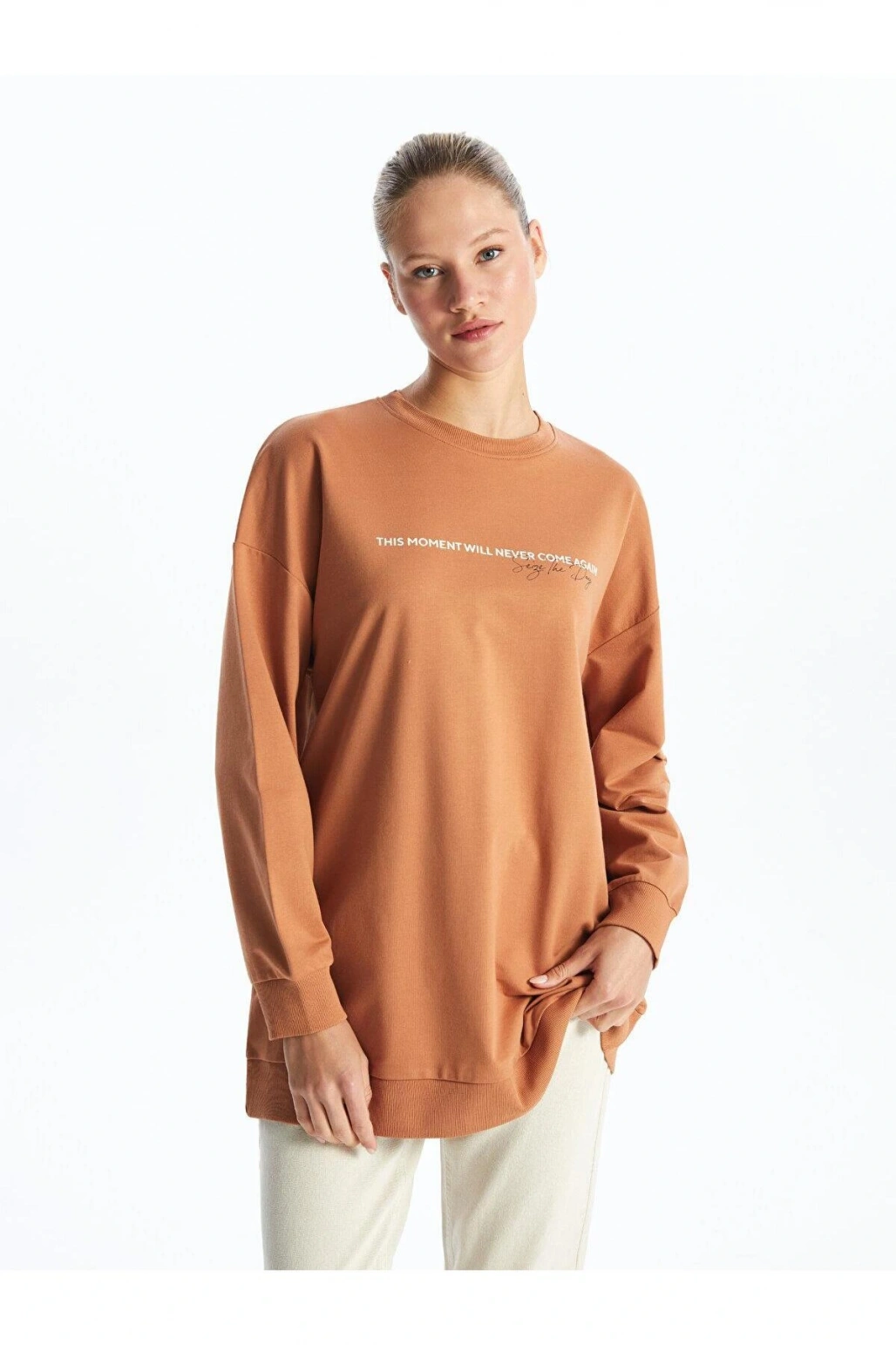 LCW Modest Bisiklet Yaka Baskılı Kadın Sweatshirt Tunik