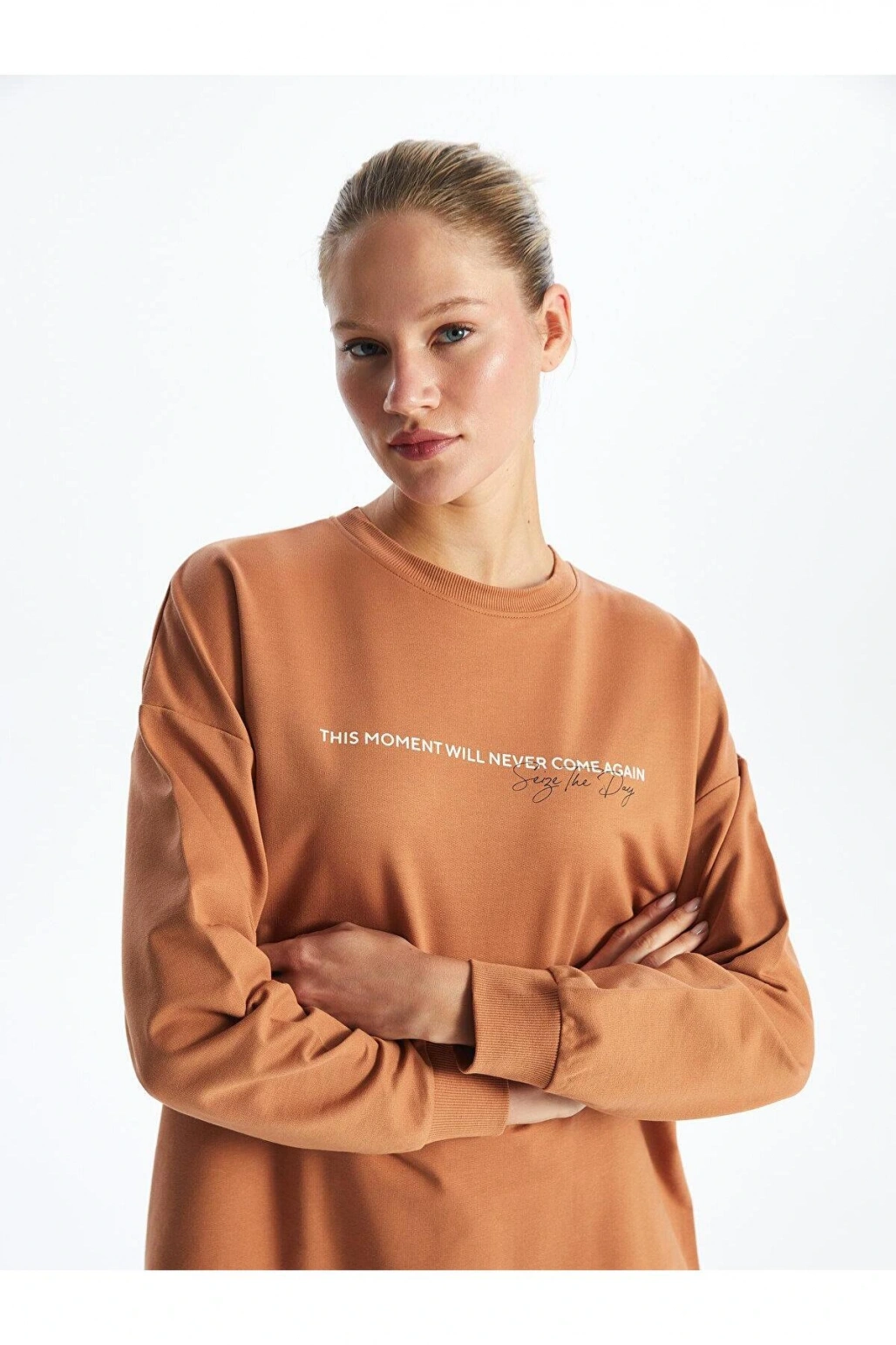 LCW Modest Bisiklet Yaka Baskılı Kadın Sweatshirt Tunik