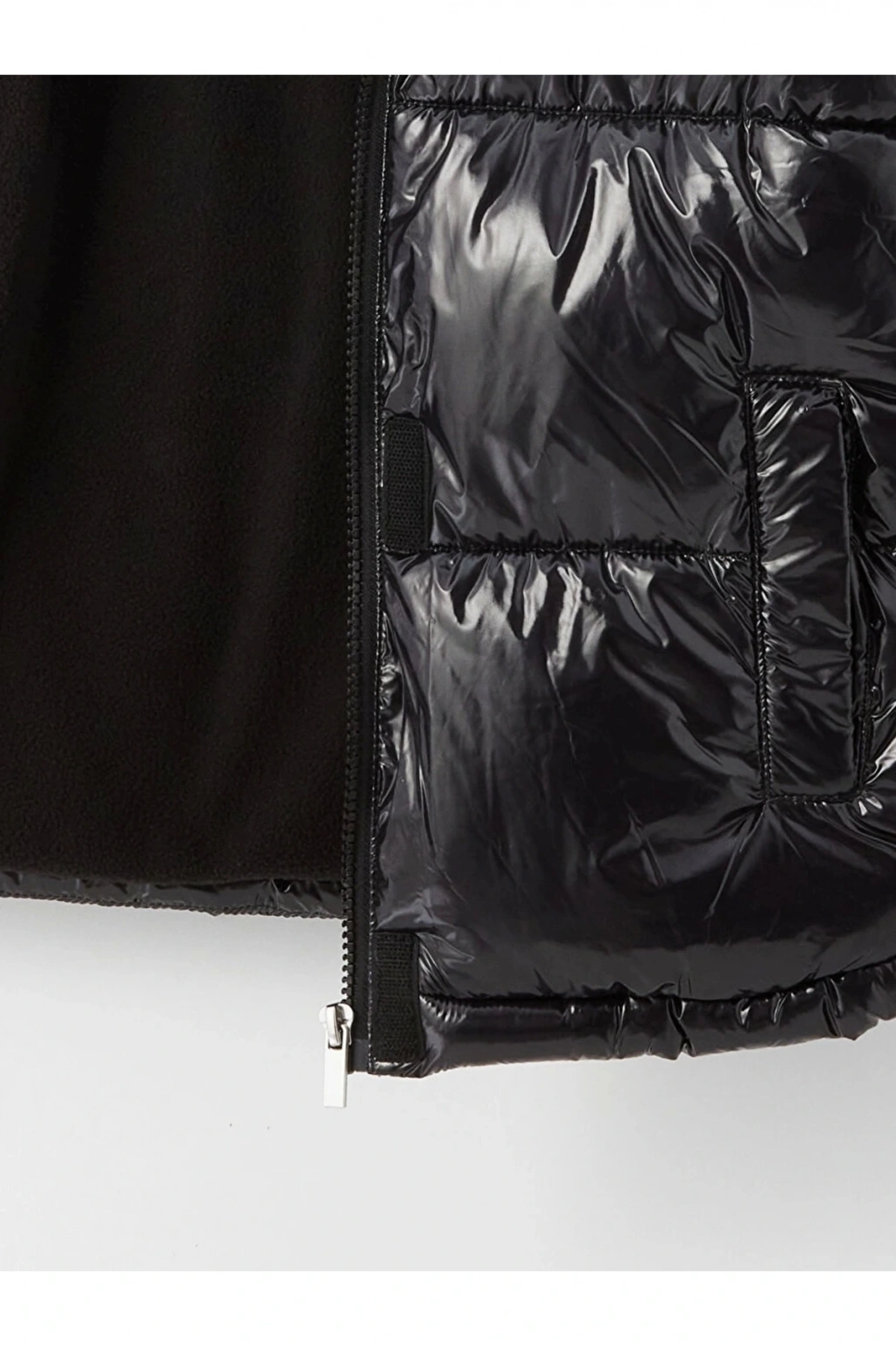 Kapüşonlu Kız Çocuk Mont