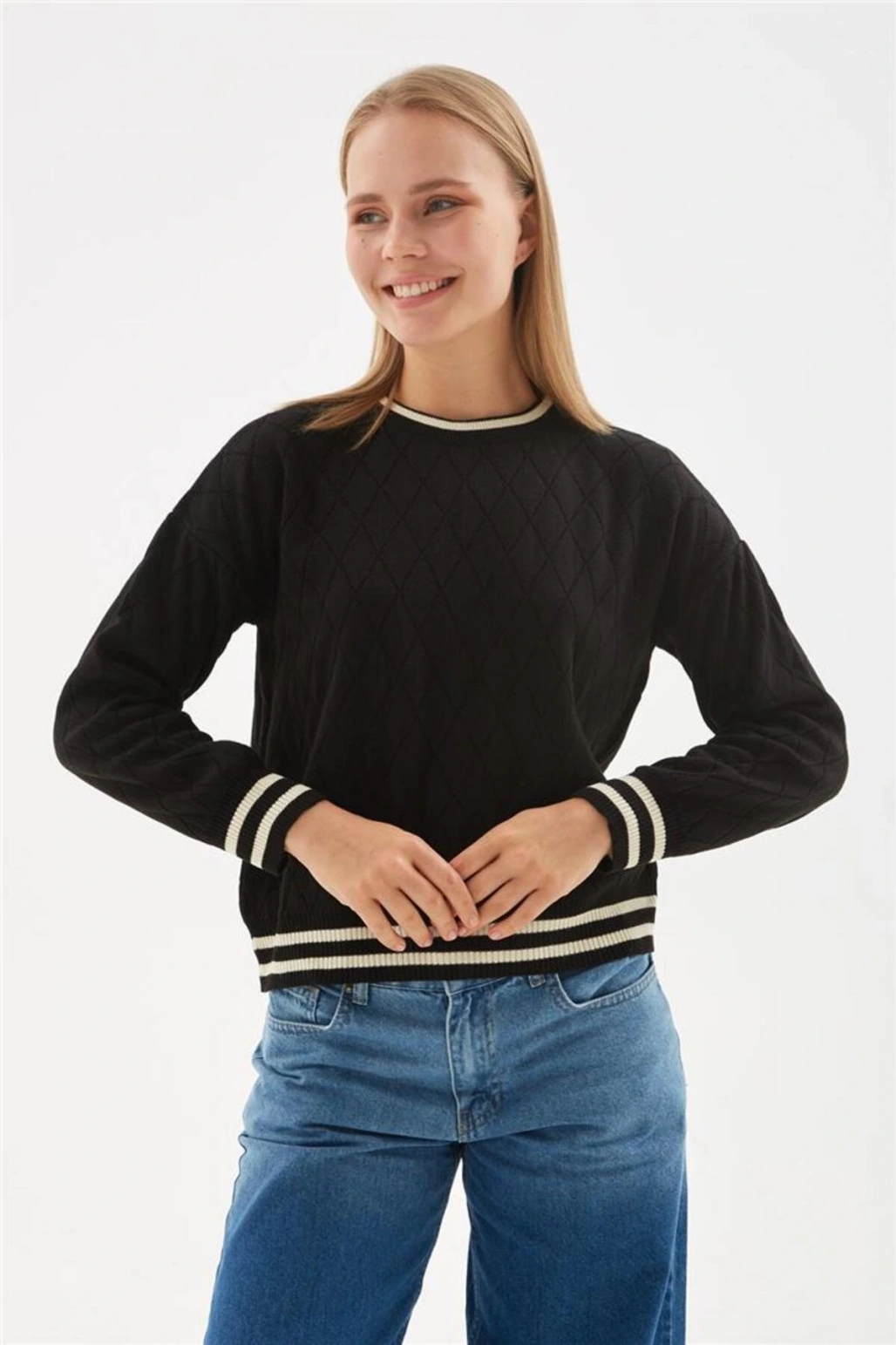 Baklava Desen Kazak Siyah