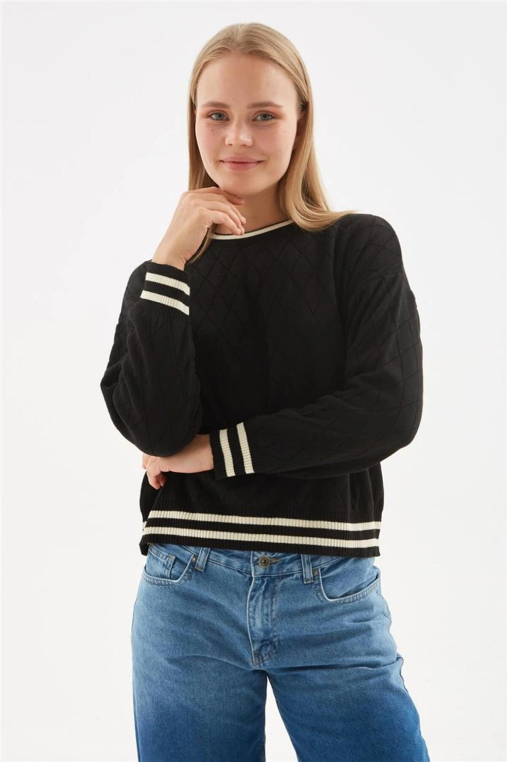 Baklava Desen Kazak Siyah