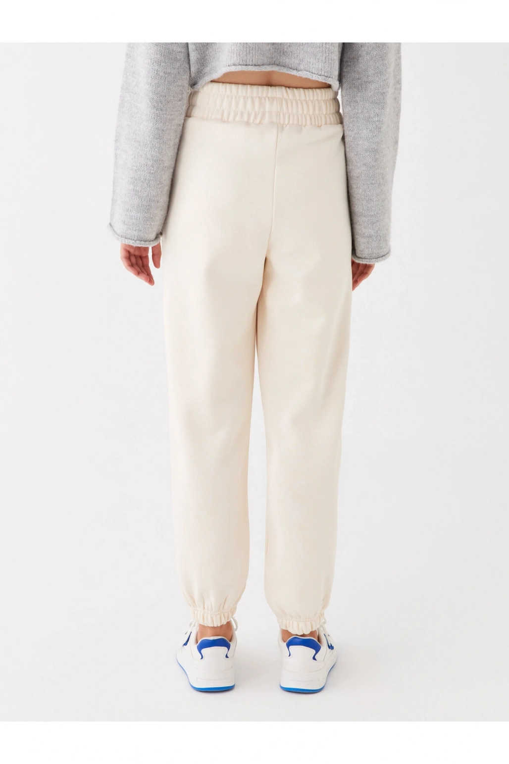 Beli Lastikli Nakışlı Kadın Jogger Eşofman Altı