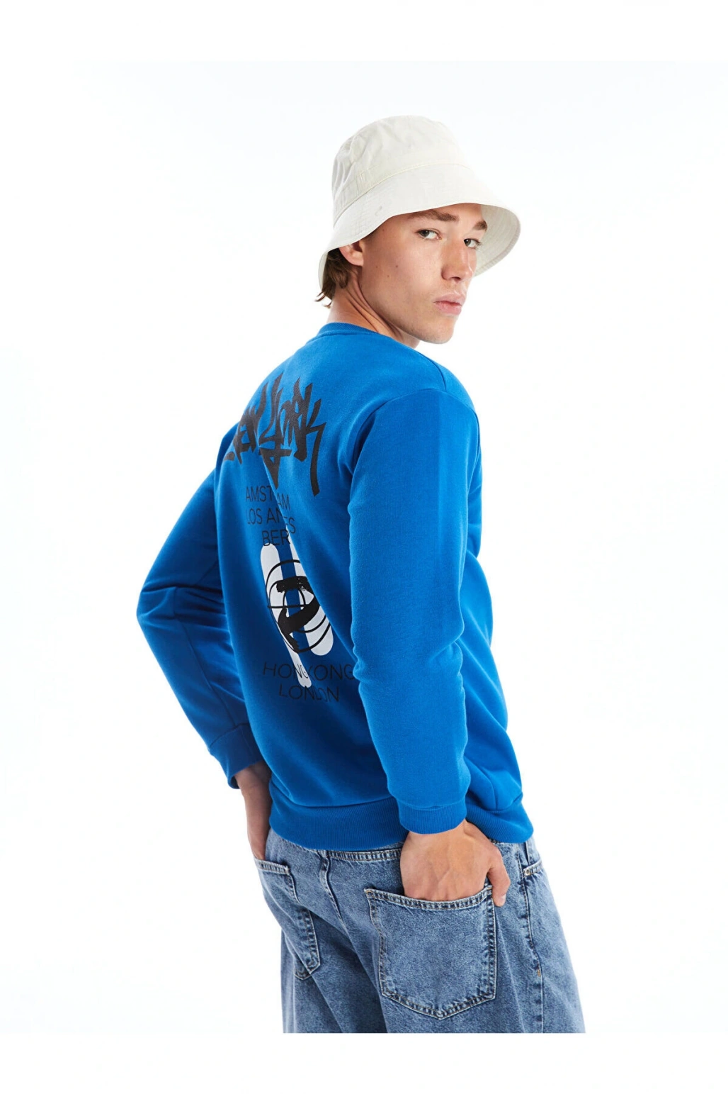 Lcw Bisiklet Yaka Uzun Kollu Baskılı Erkek Sweatshirt