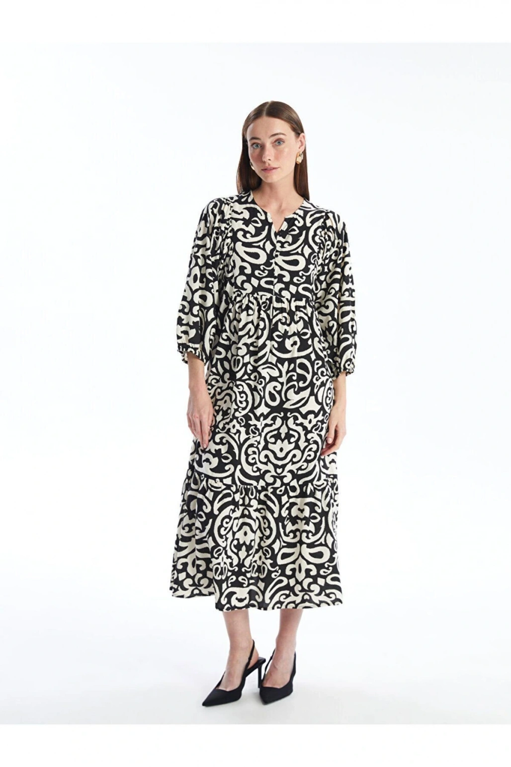 LCW Kaçık Yaka Desenli Balon Kollu Oversize Kadın Elbise