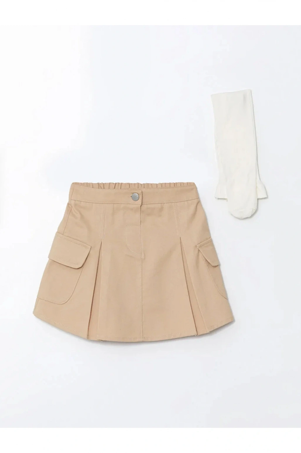 LCW baby Bej Beli Lastikli Kız Bebek Etek ve Külotlu Çorap 2li Takım