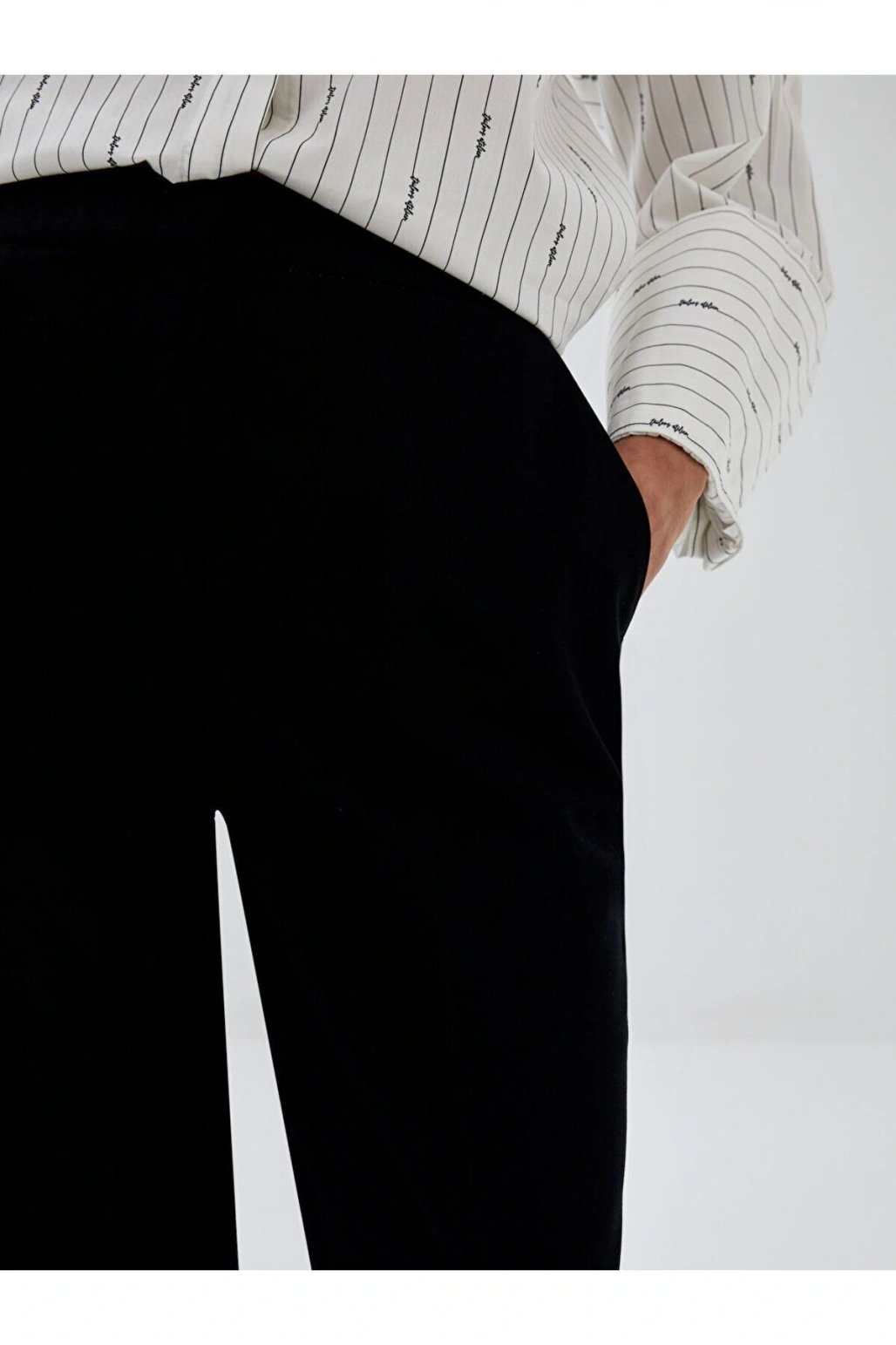 Standart Fit Kadın Cigarette Pantolon