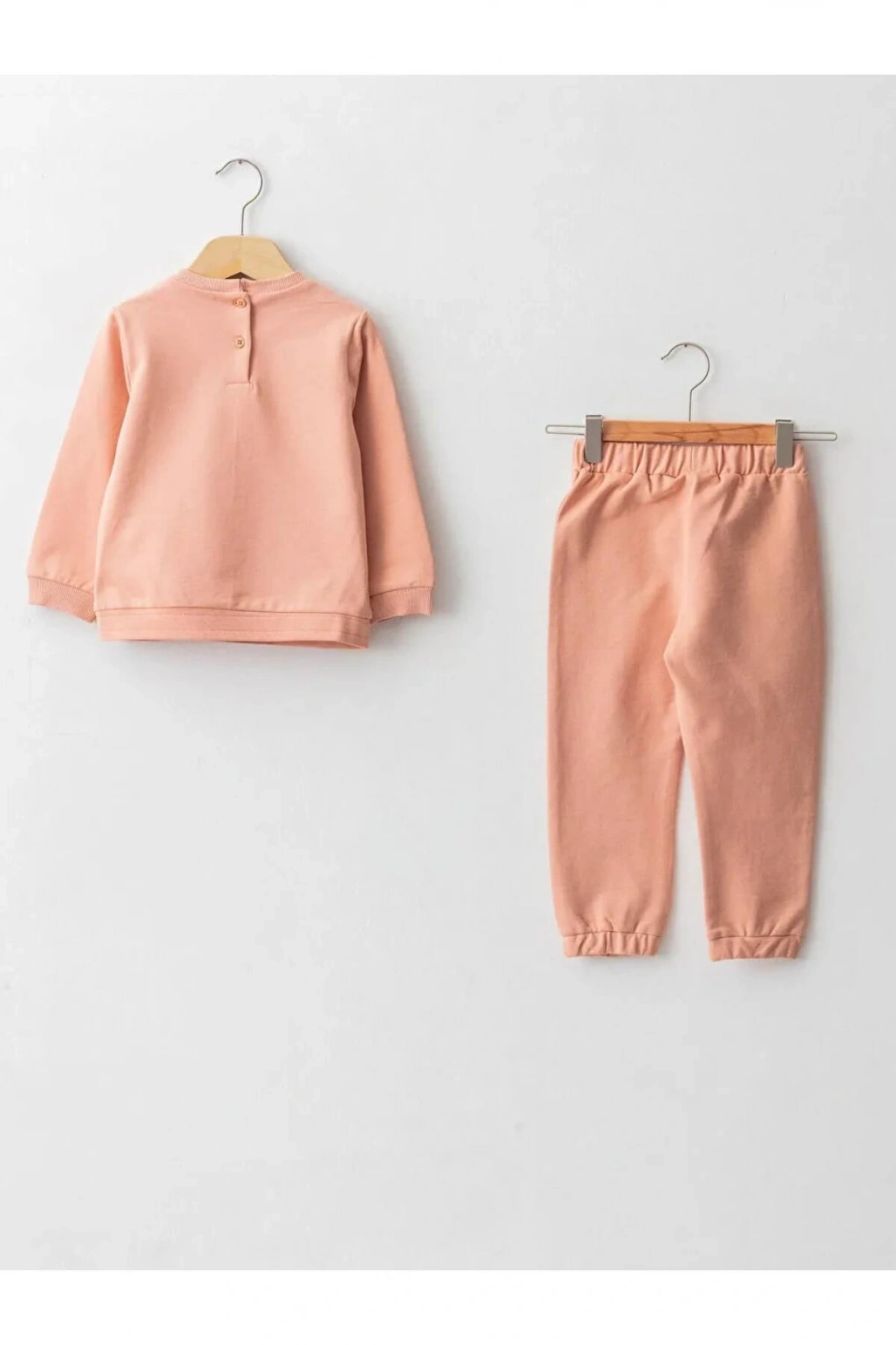 LCW baby Mercan Bisiklet Yaka Uzun Kollu Pamuklu Kız Bebek Sweatshirt ve Pantolon 2li Takım