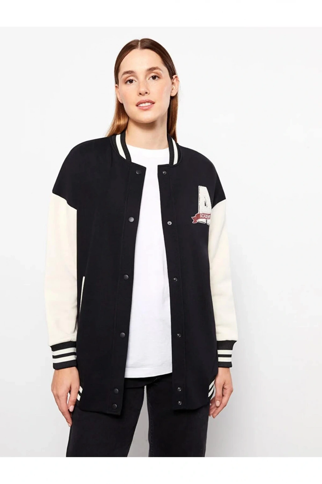 LCW Modest Siyah Bomber Yaka Nakışlı Kadın Kolej Ceket