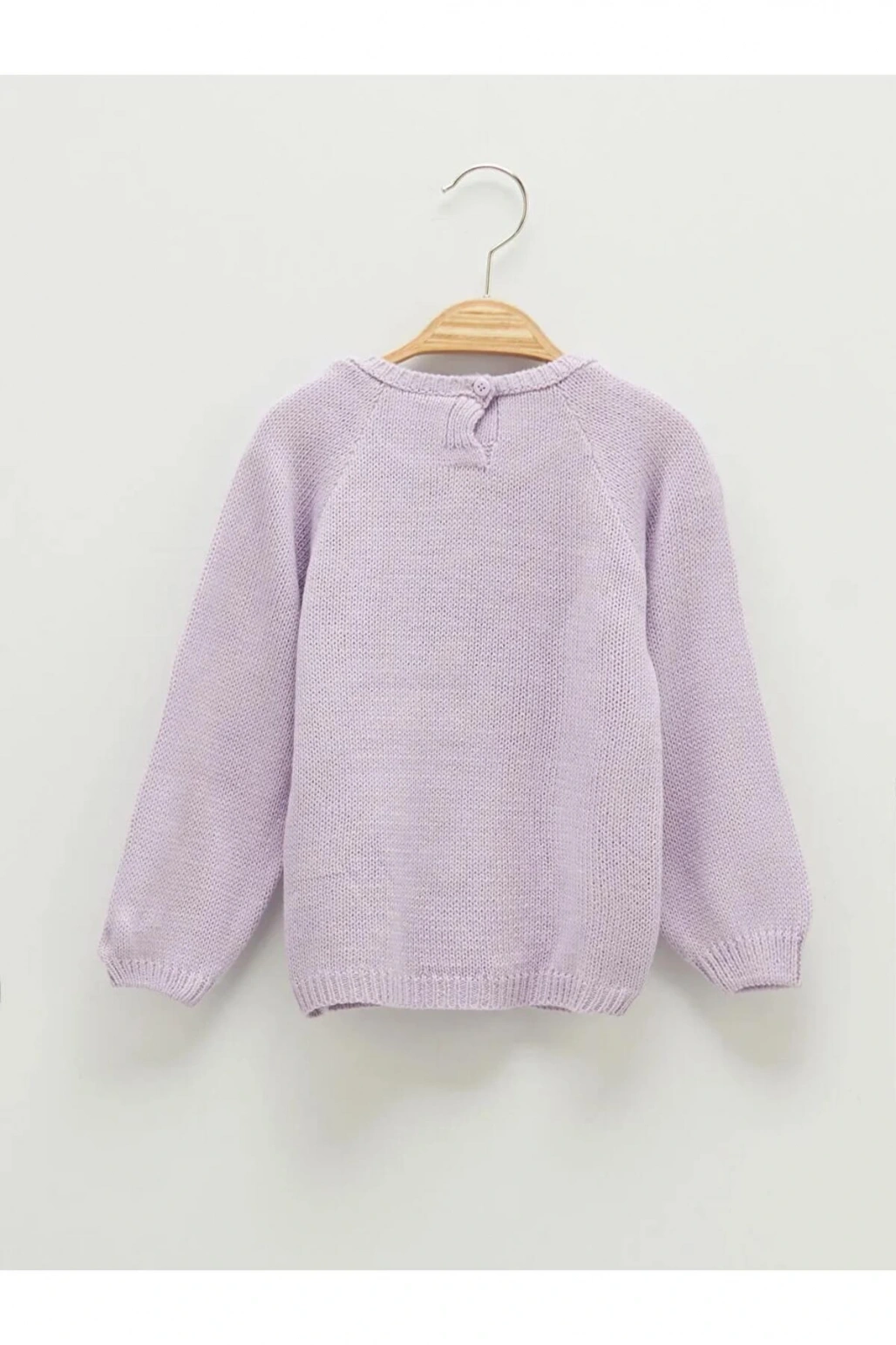 LCW ECO Lila Bisiklet Yaka Uzun Kol Kendinden Desenli Kız Bebek Triko Kazak