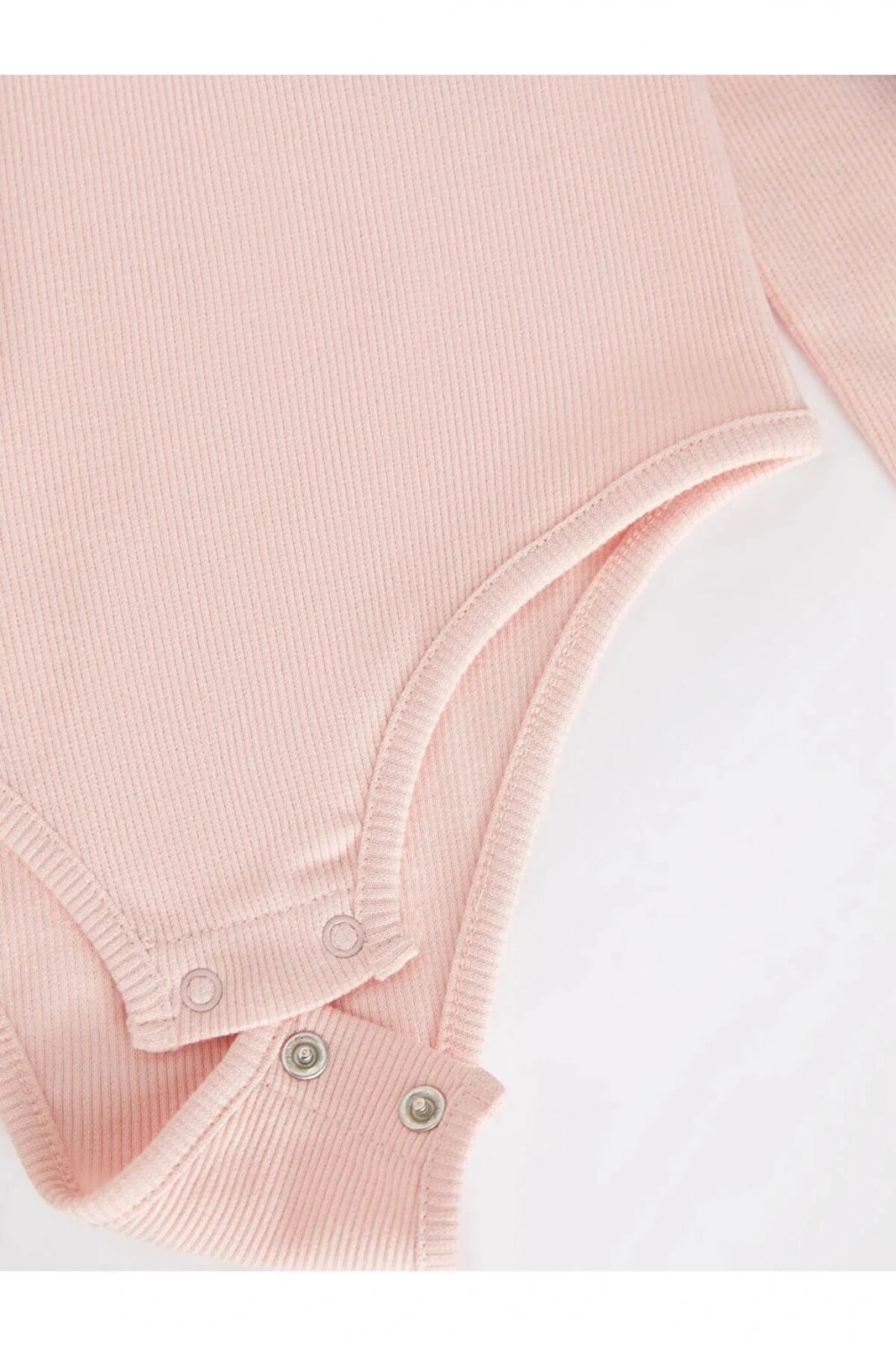 LCW baby Pembe Bisiklet Yaka Uzun Kollu Kız Bebek Çıtçıtlı Body