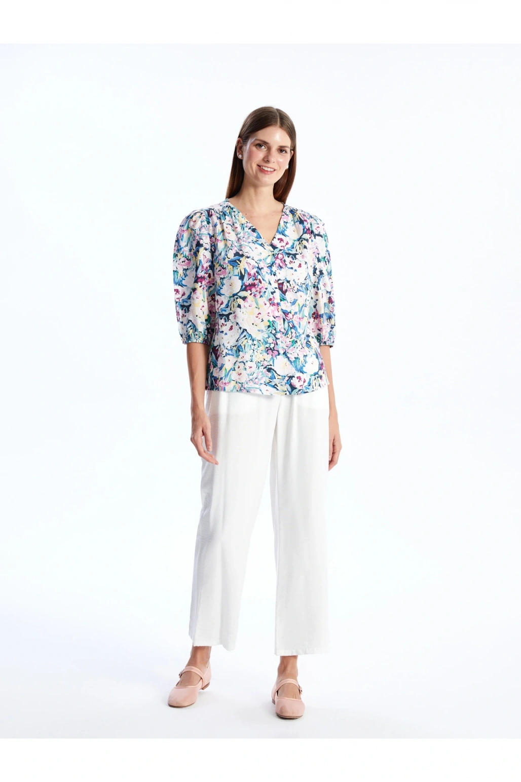 V Yaka Çiçekli Kadın Bluz