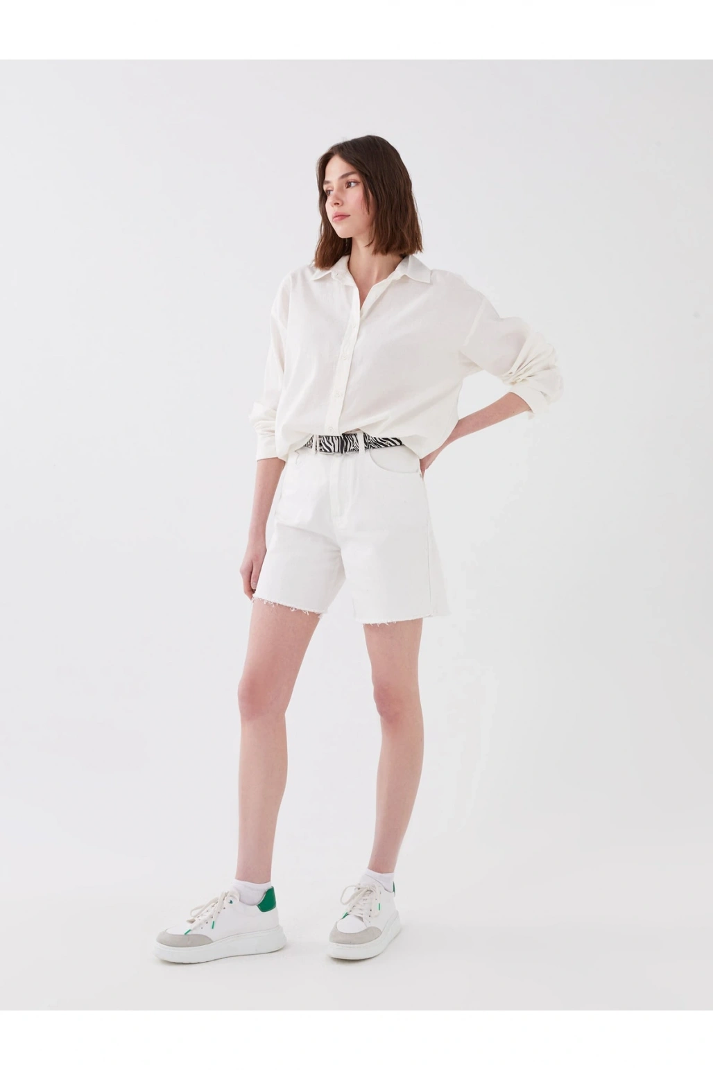 XSIDE Beyaz Düz Uzun Kollu Kadın Gömlek