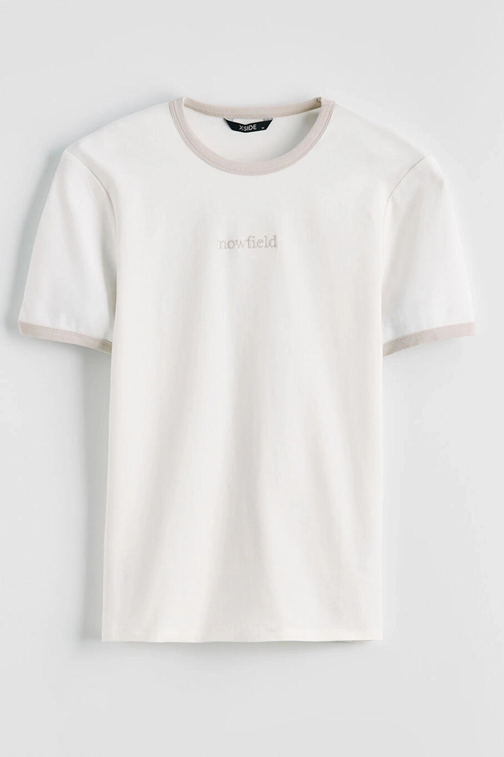 XSIDE Ekru Standart Fit Nakışlı Bisiklet Yaka Erkek Tişört