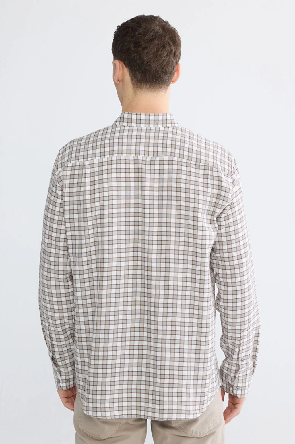 LCWAIKIKI Classic Gri Regular Fit Ekose Gabardin Erkek Gömlek