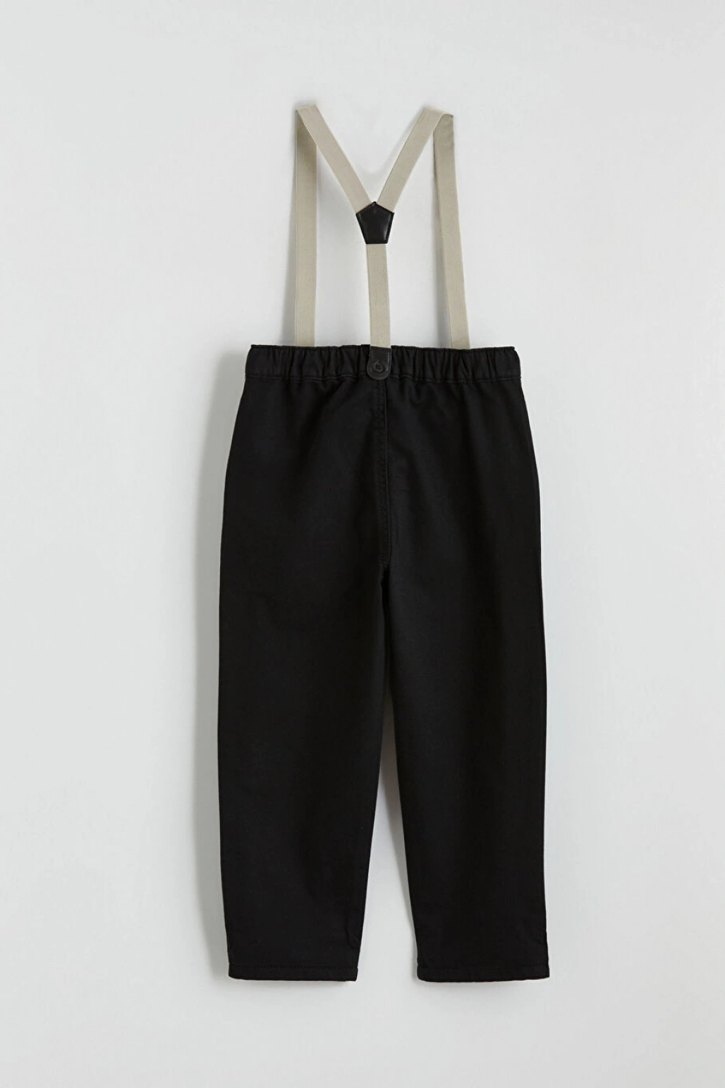 LCW Kids Siyah Beli Lastikli Askılı Erkek Çocuk Pantolon