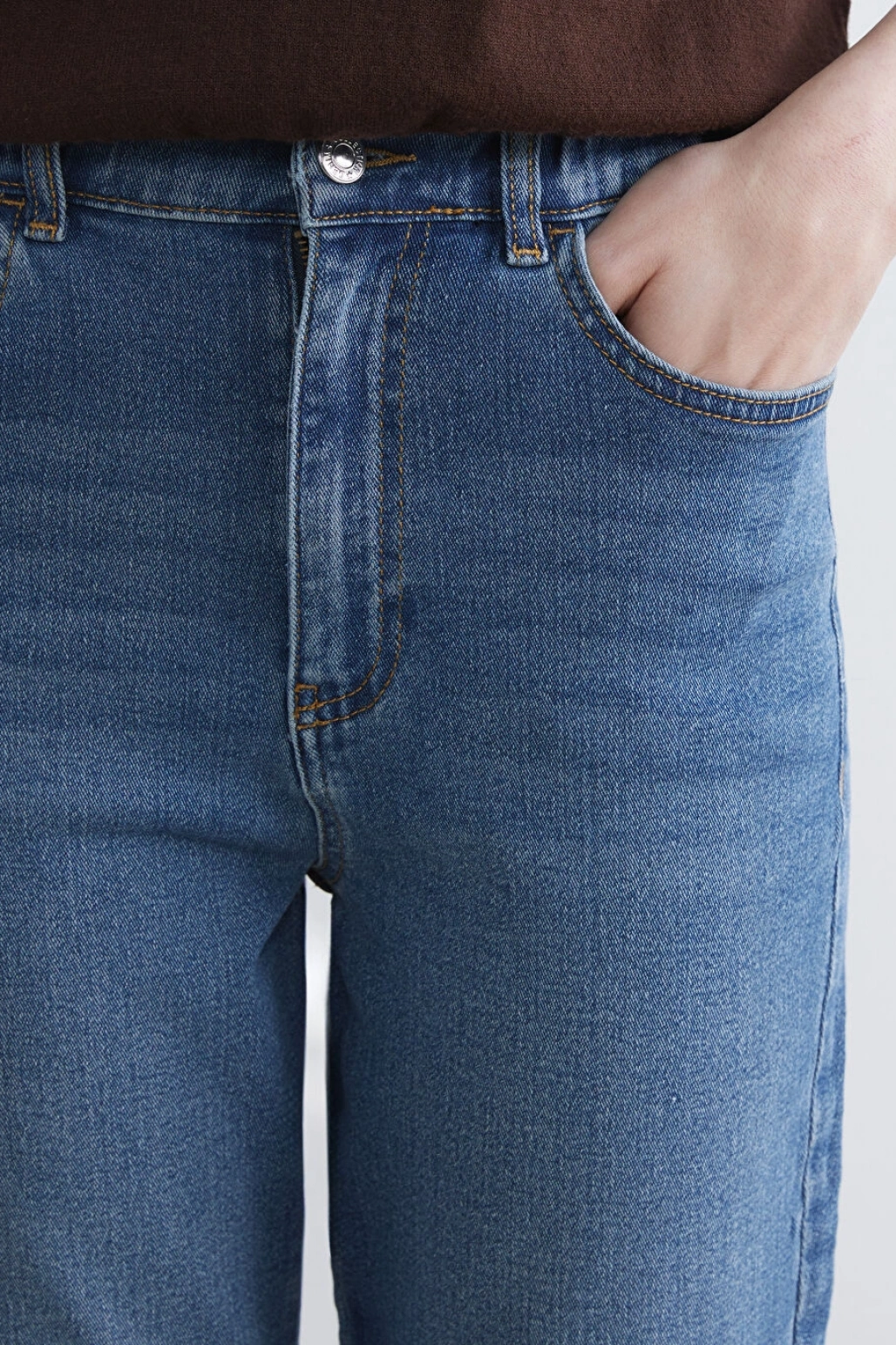 LCWAIKIKI Classic Indigo Beli Lastikli Slim Mom Kadın Jean Pantolon