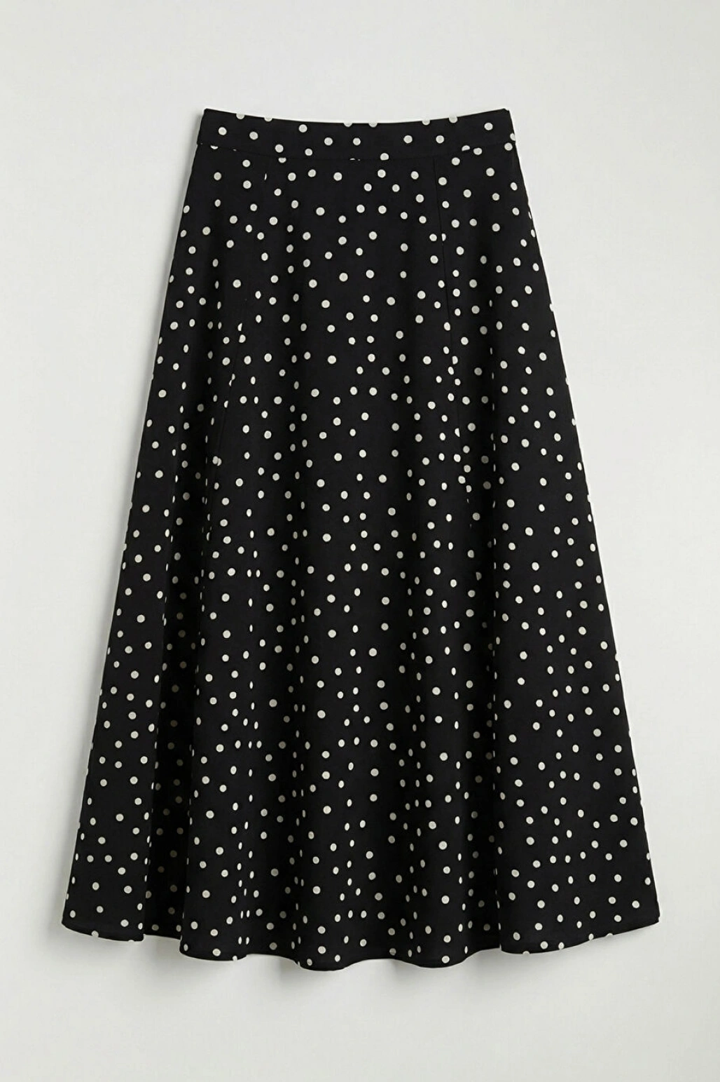 LCW Modest Siyah Beli Fermuarlı Puantiyeli Kloş Etek