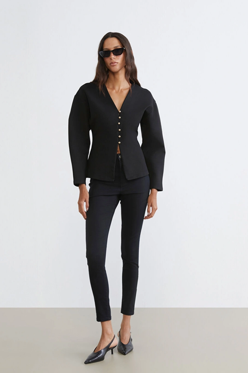 LCW Vision Siyah V Yaka Peplum Kadın Hırka