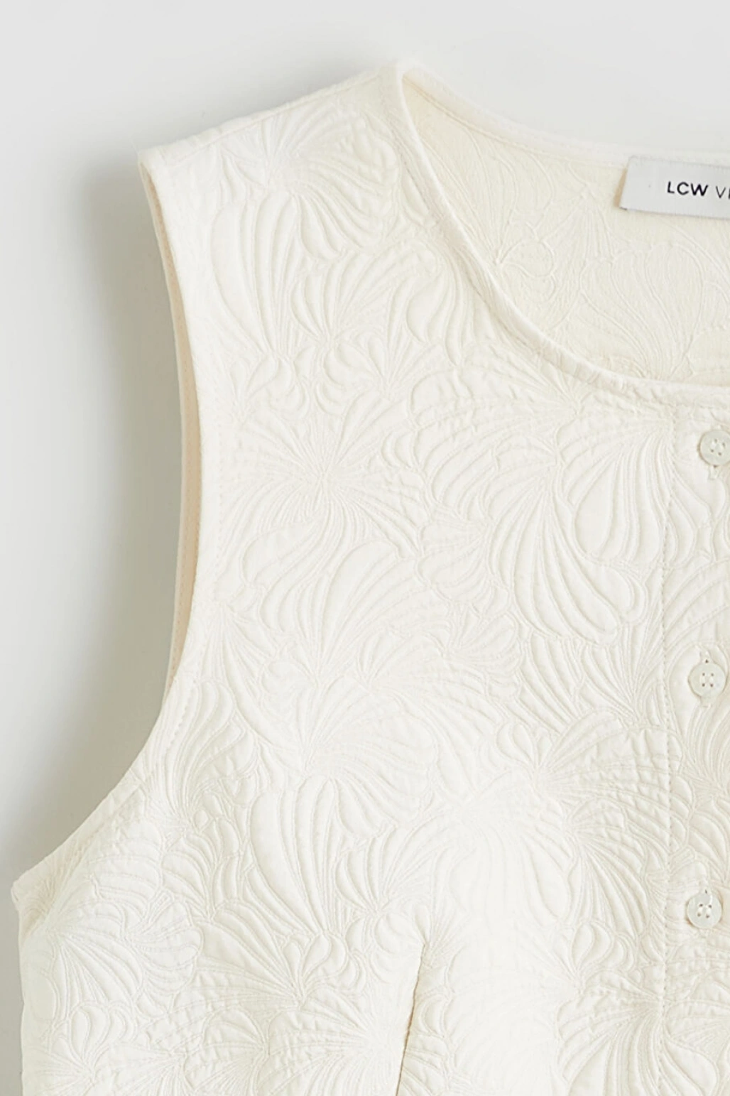 LCW Vision Ekru Bisiklet Yaka Desenli Fırfırlı Bluz