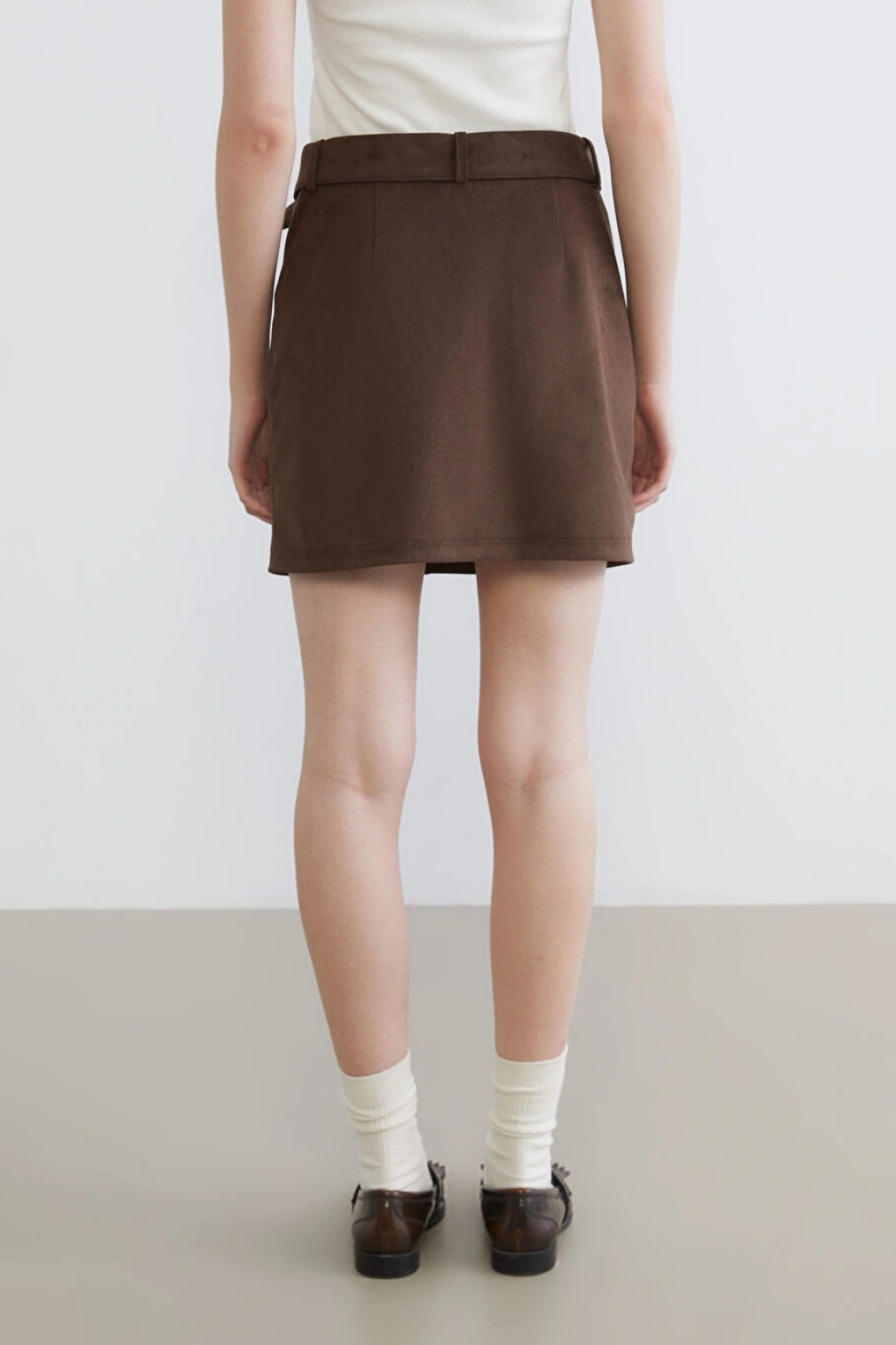 XSIDE Kahverengi Beli Kemerli Süet Görünümlü Mini Etek