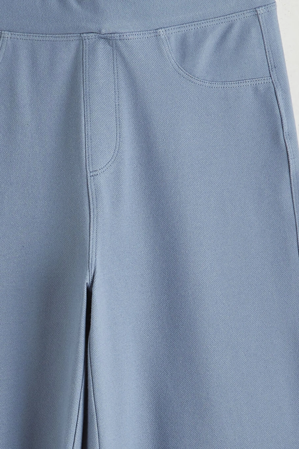 LCW Kids Lacivert Denim Görünümlü Geniş Paça Kız Çocuk Eşofman Altı