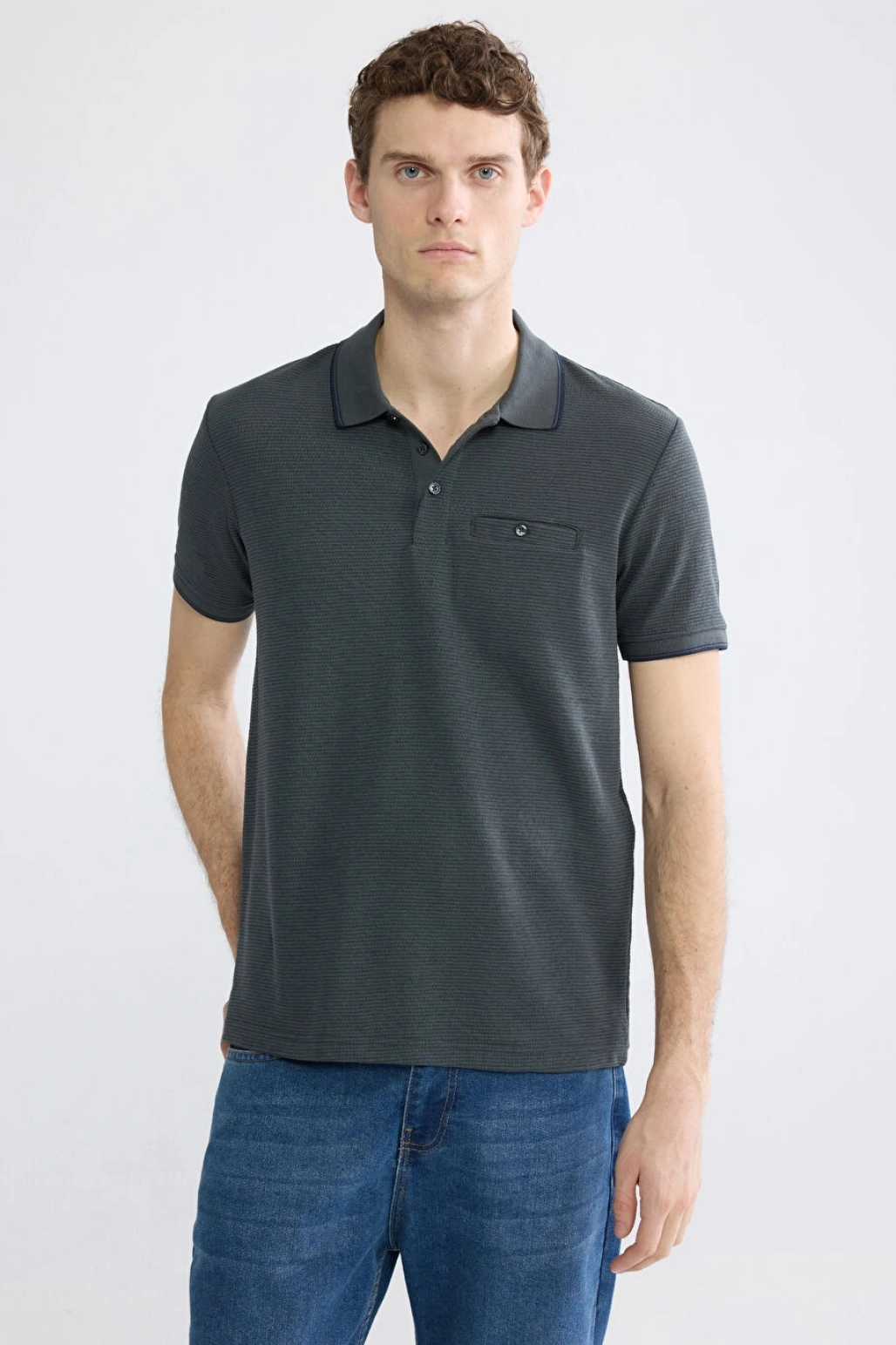 LCWAIKIKI Classic Antrasit Polo Yaka Erkek Dokulu Tişört