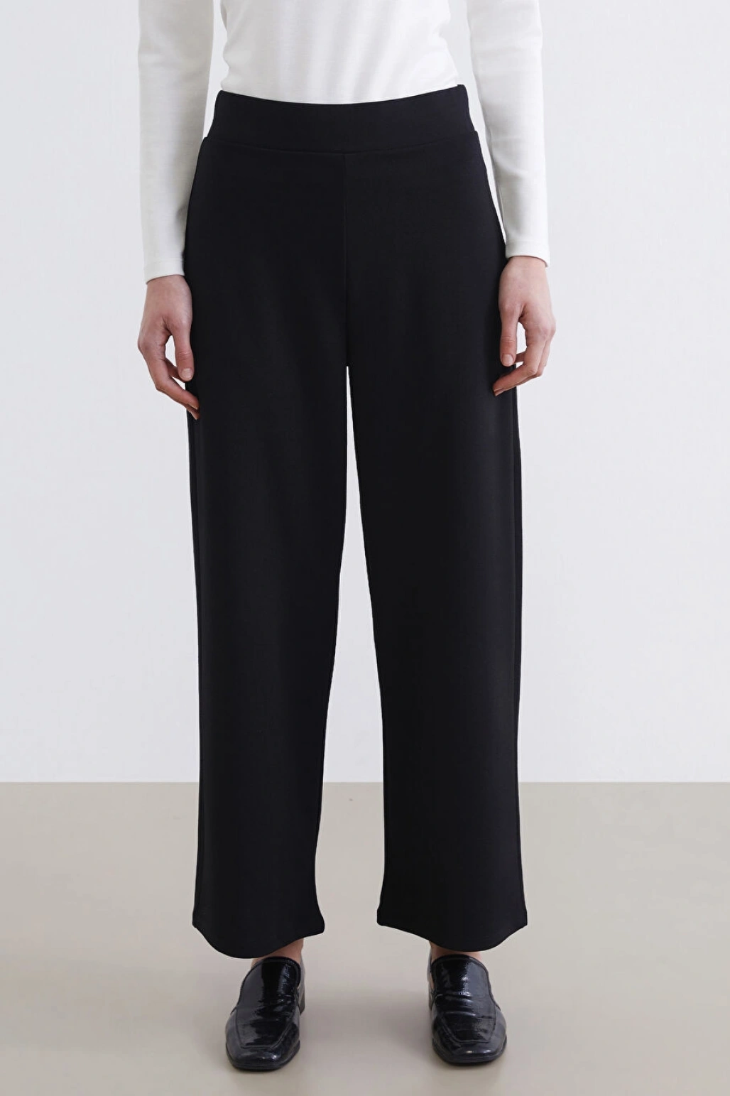 LCW Modest Siyah Beli Lastikli Geniş Paça Kadın Pantolon