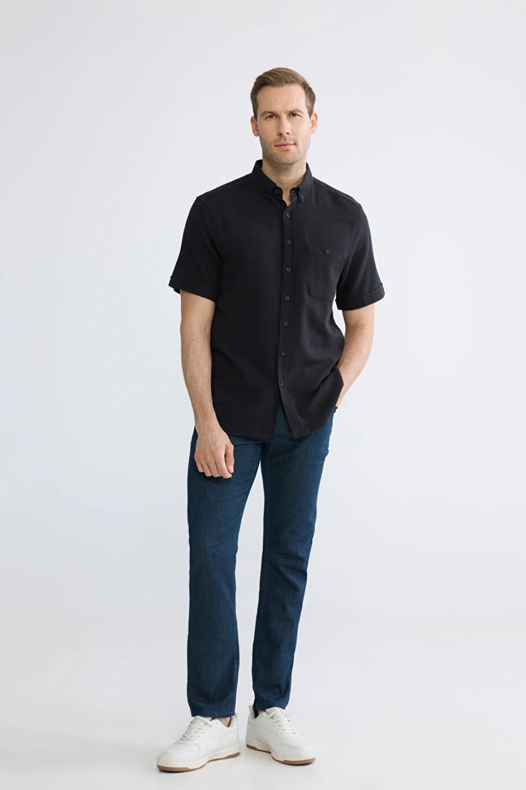 LCWAIKIKI Classic Siyah Regular Fit Poplin Erkek Gömlek